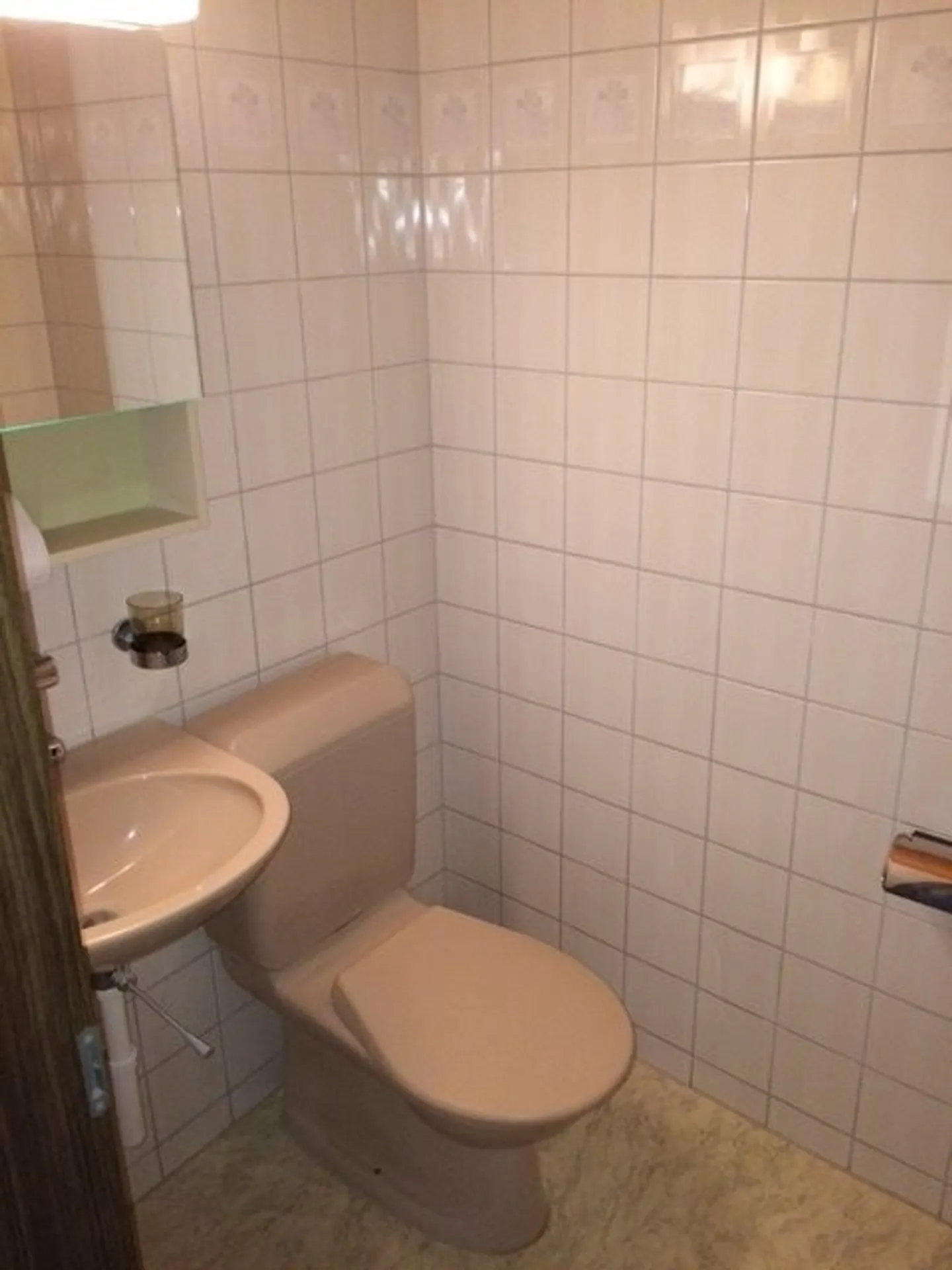 Charmant appartement d'angle à Langnau - Photo 8 sur 8