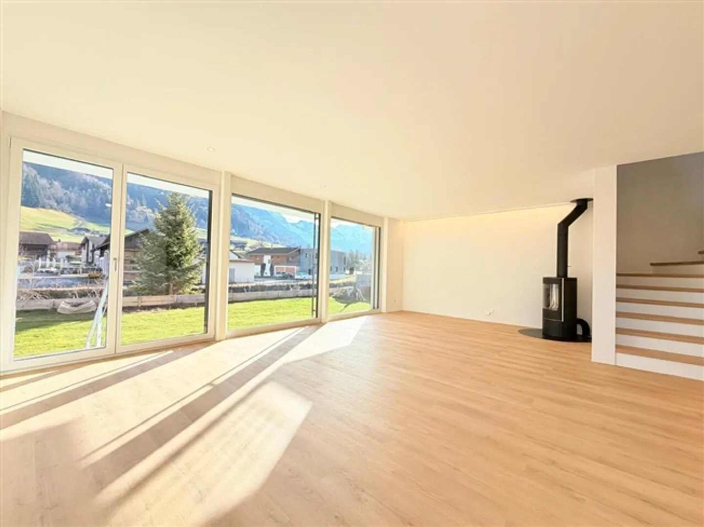 4.5-room new building, semi-detached house on the Kander in Frutigen - Photo 3 of 9