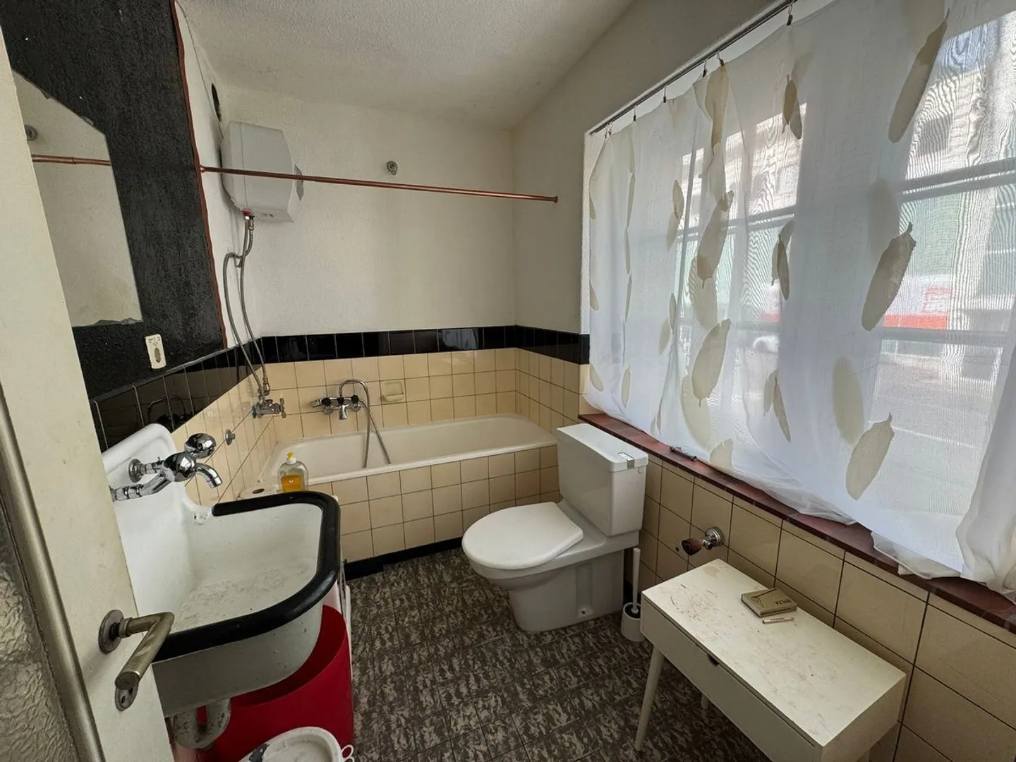 Studio / Office Space in the Center of Adliswil - Photo 5 of 5