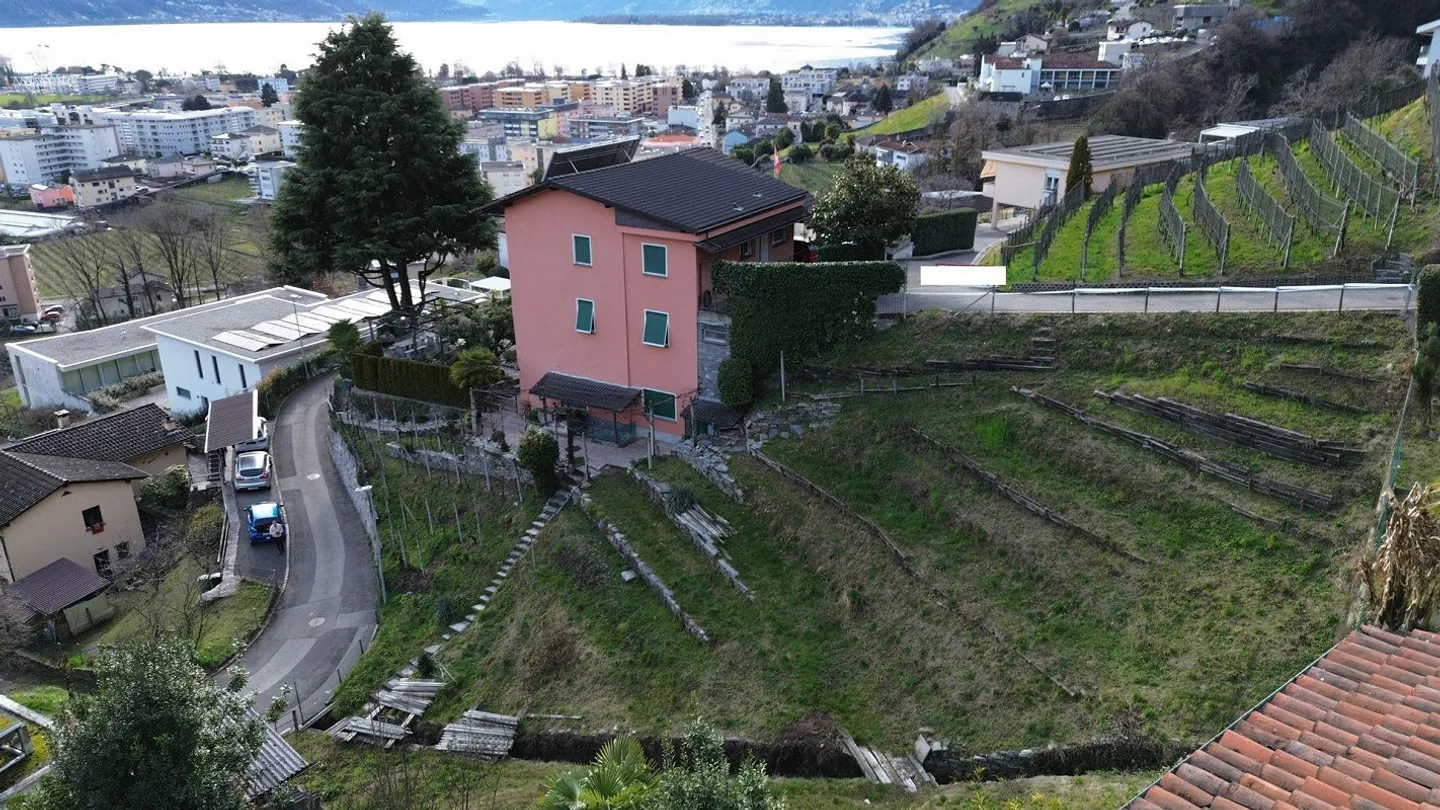 Terreni edificabili con vista lago - Foto 6 di 11