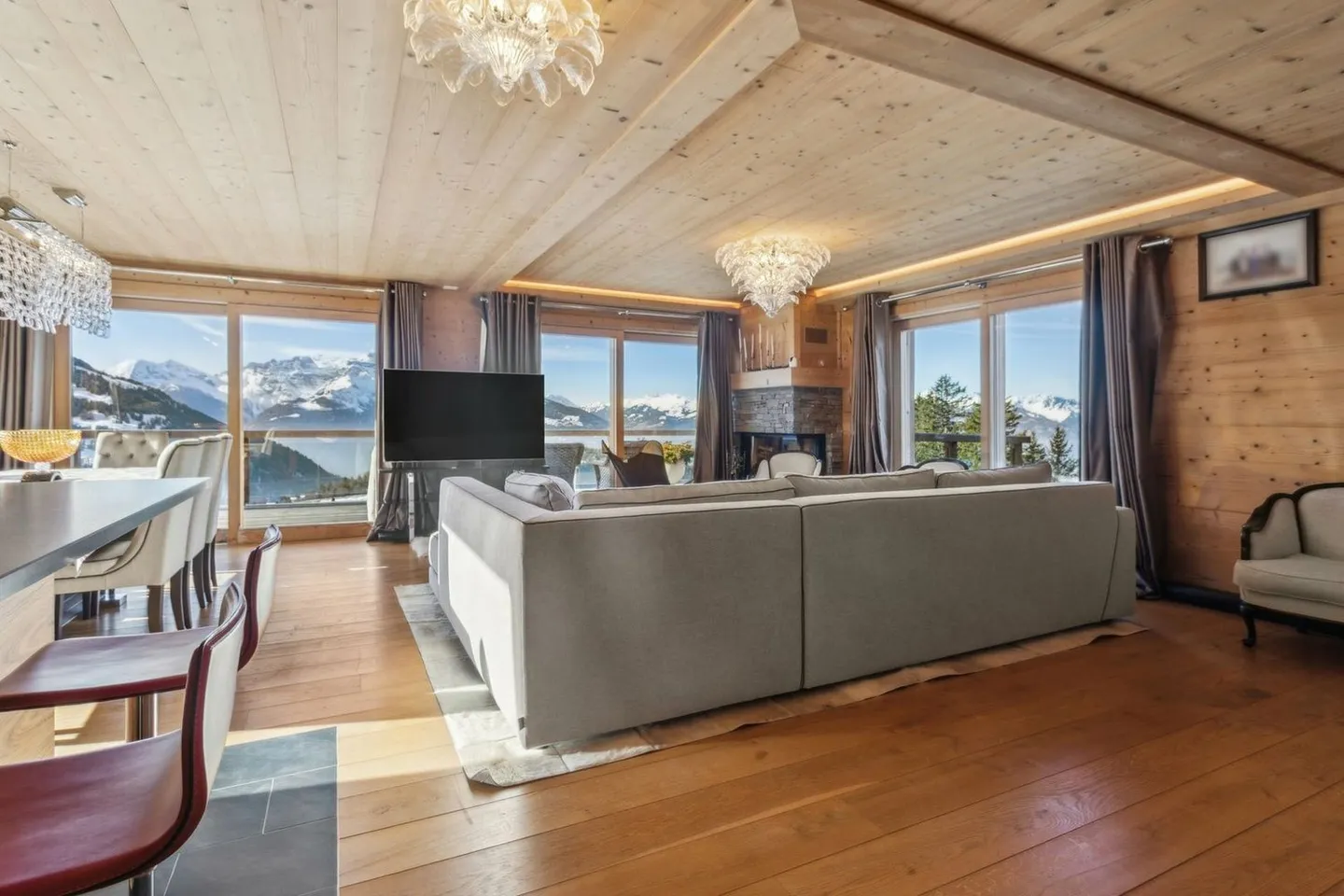 The Pearl Domain - The Quintessence of Alpine Living - Photo 10 of 13
