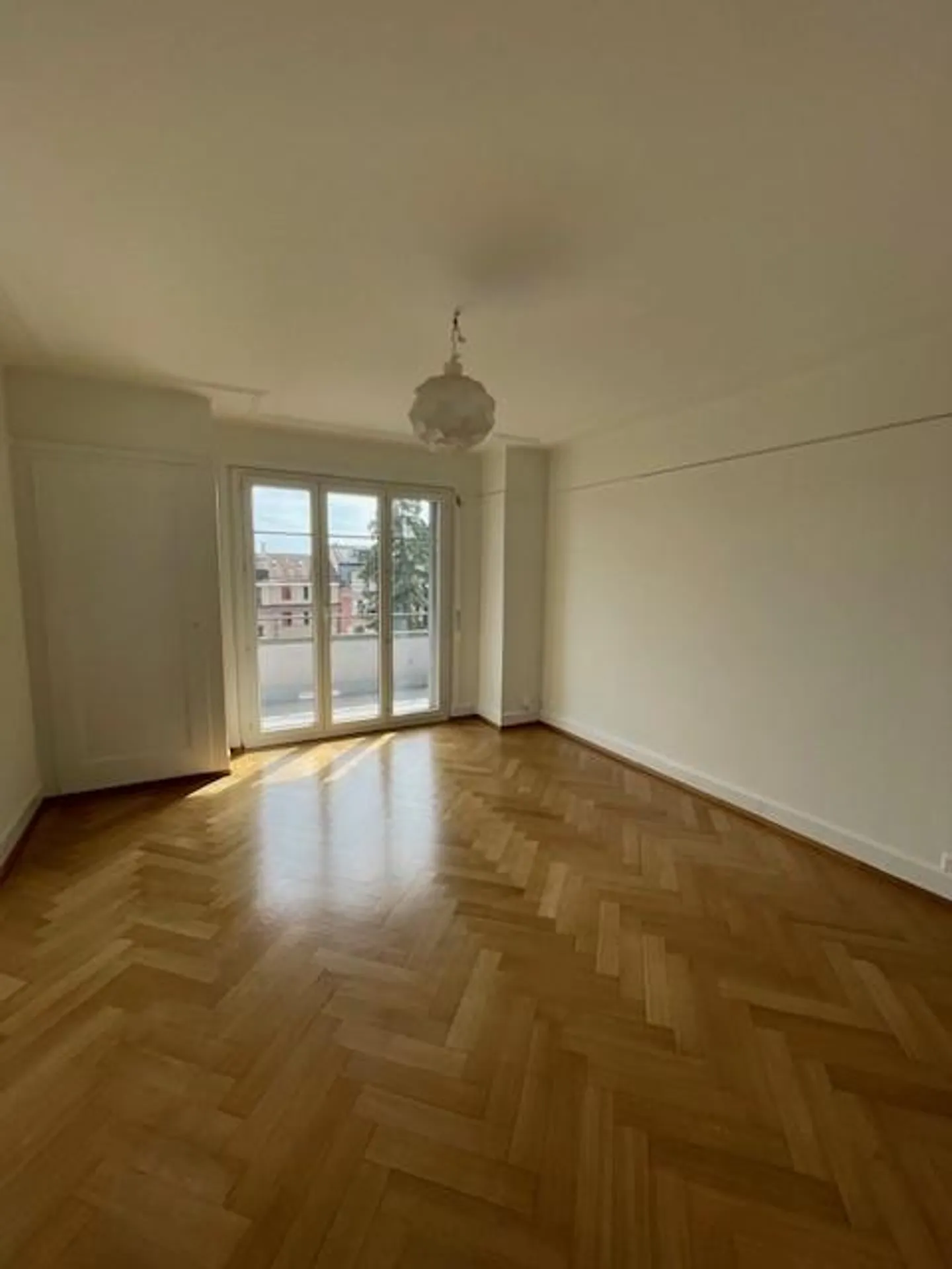 Charmant Appartement à Lausanne - Photo 3 sur 7