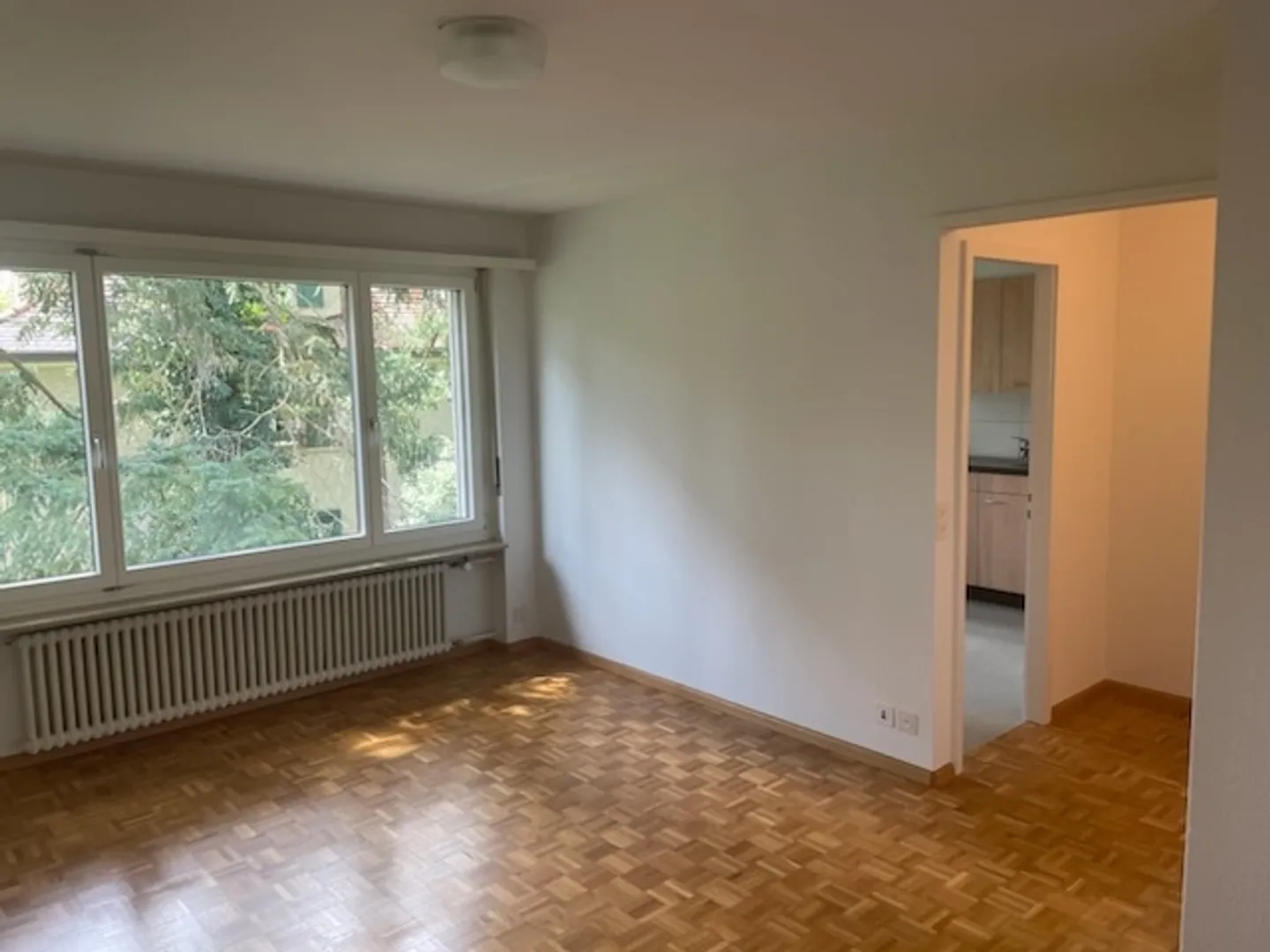 Zentral gelegen in ruhigem Quartier - Photo 1 of 5