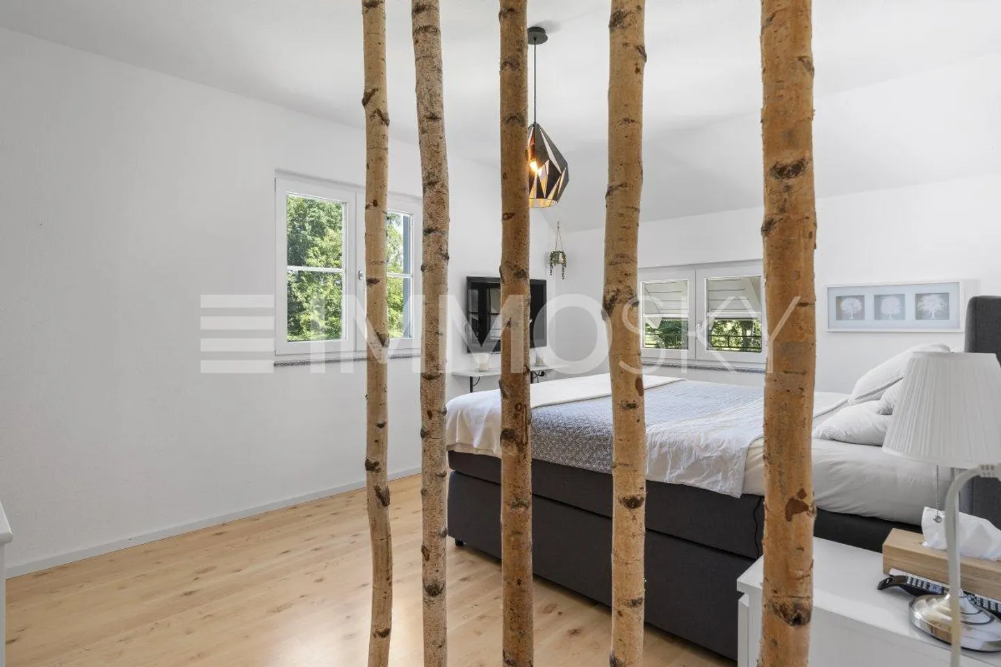 *RESERVED* - Your personal retreat with plenty of nature - Photo 2 of 5