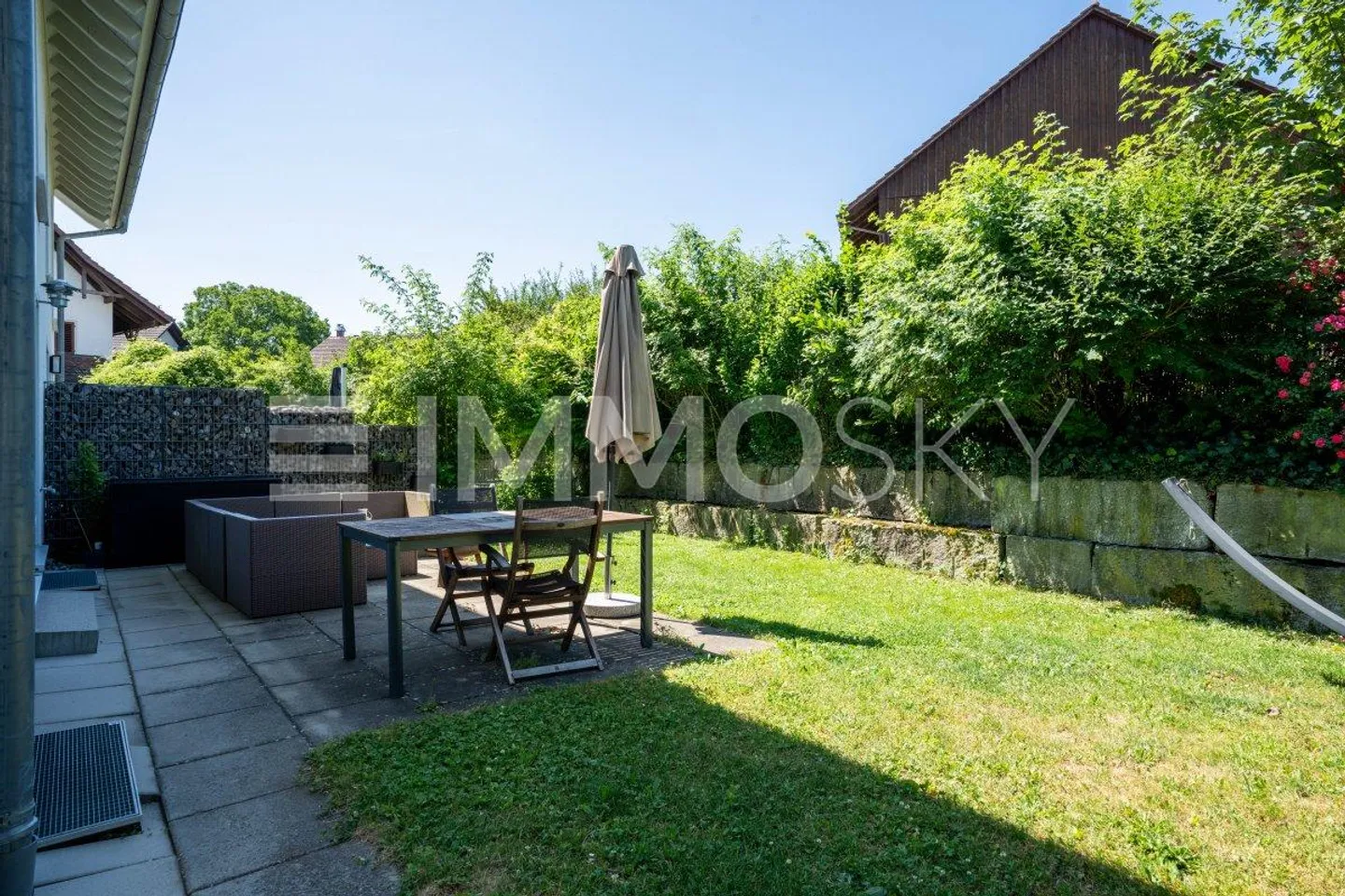 *RESERVED* - Your personal retreat with plenty of nature - Photo 5 of 5