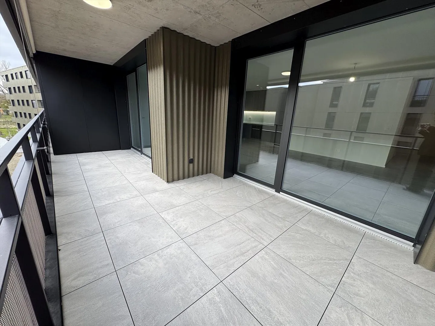 05652 - Appart. 3œ PCES - IMP. CHAMP-RIOND 18 - MATRAN - Photo 10 of 10