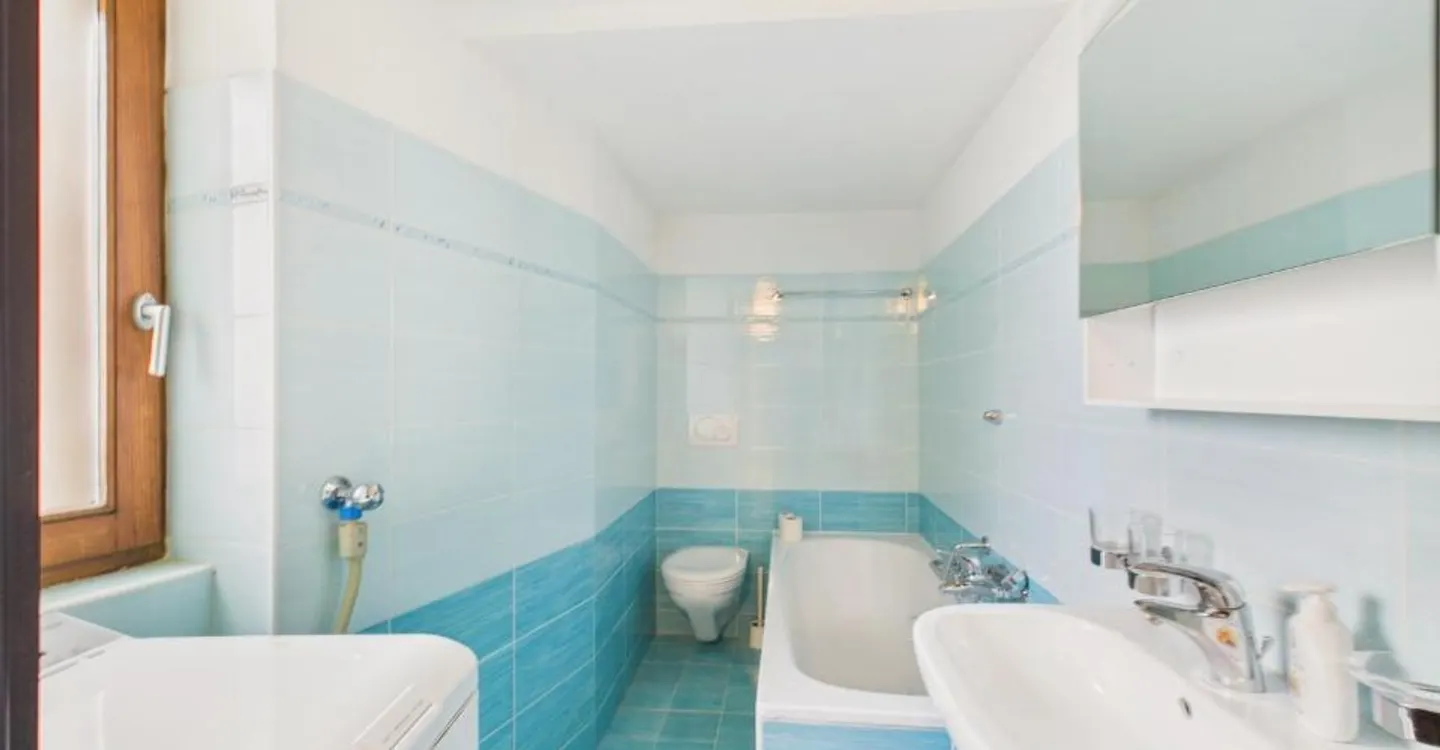 Real estate dream in Breggia, TI: Modern 5-room detached house! - Photo 10 of 11