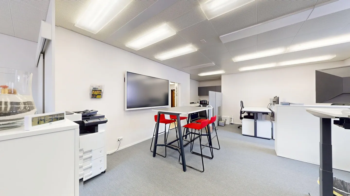 Spazio ufficio attraente a Eschenbach LU - Foto 2 di 9