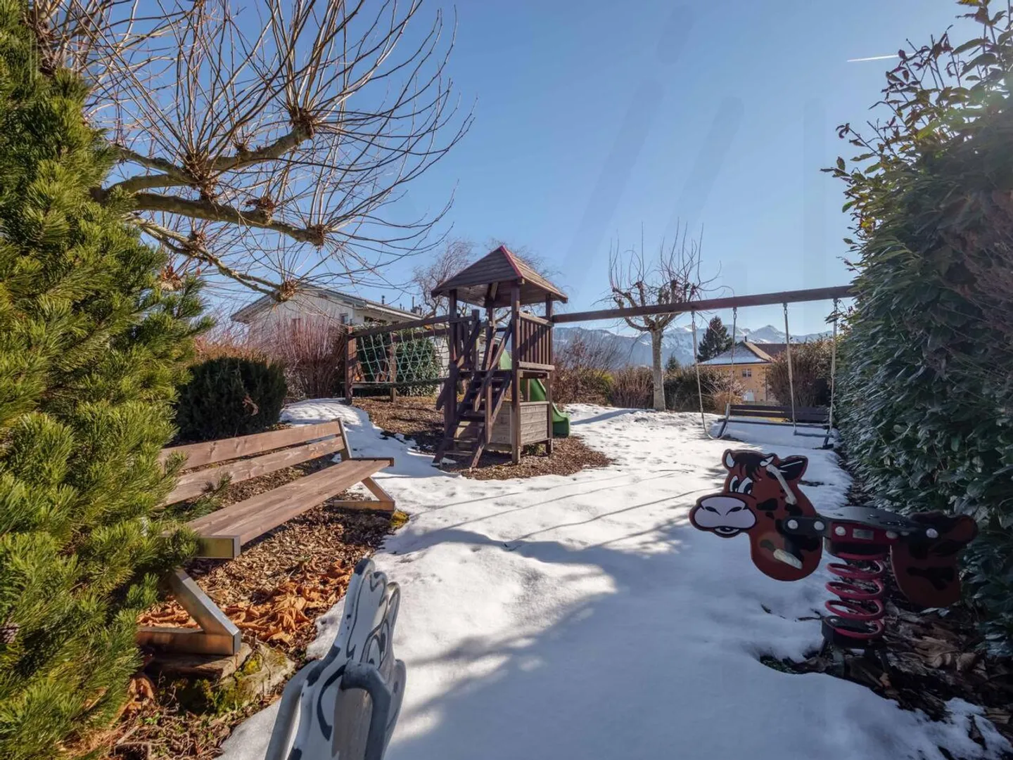 Splendide appartement de 5.5 pièces avec terrasse spacieux jardin et vue imprenable sur le Moléson  - Photo 14 of 20