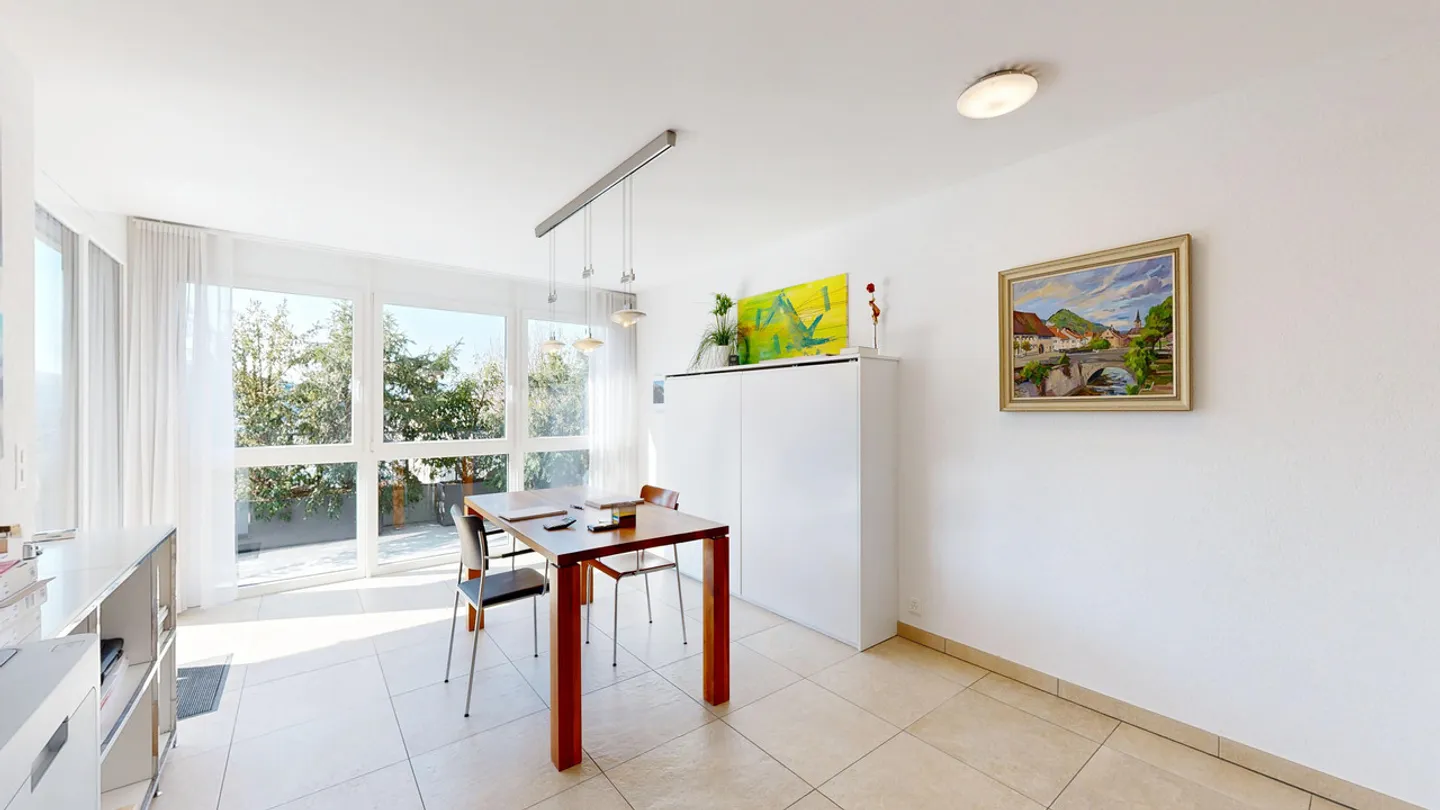 Modern 2.5-room condominium with spacious balcony - Photo 1 of 11