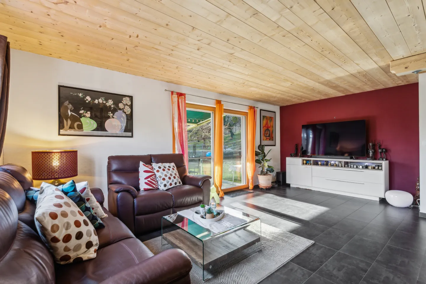 Charmantes Einfamilienhaus in der ruhigen Gemeinde Ropraz - Foto 6 von 13