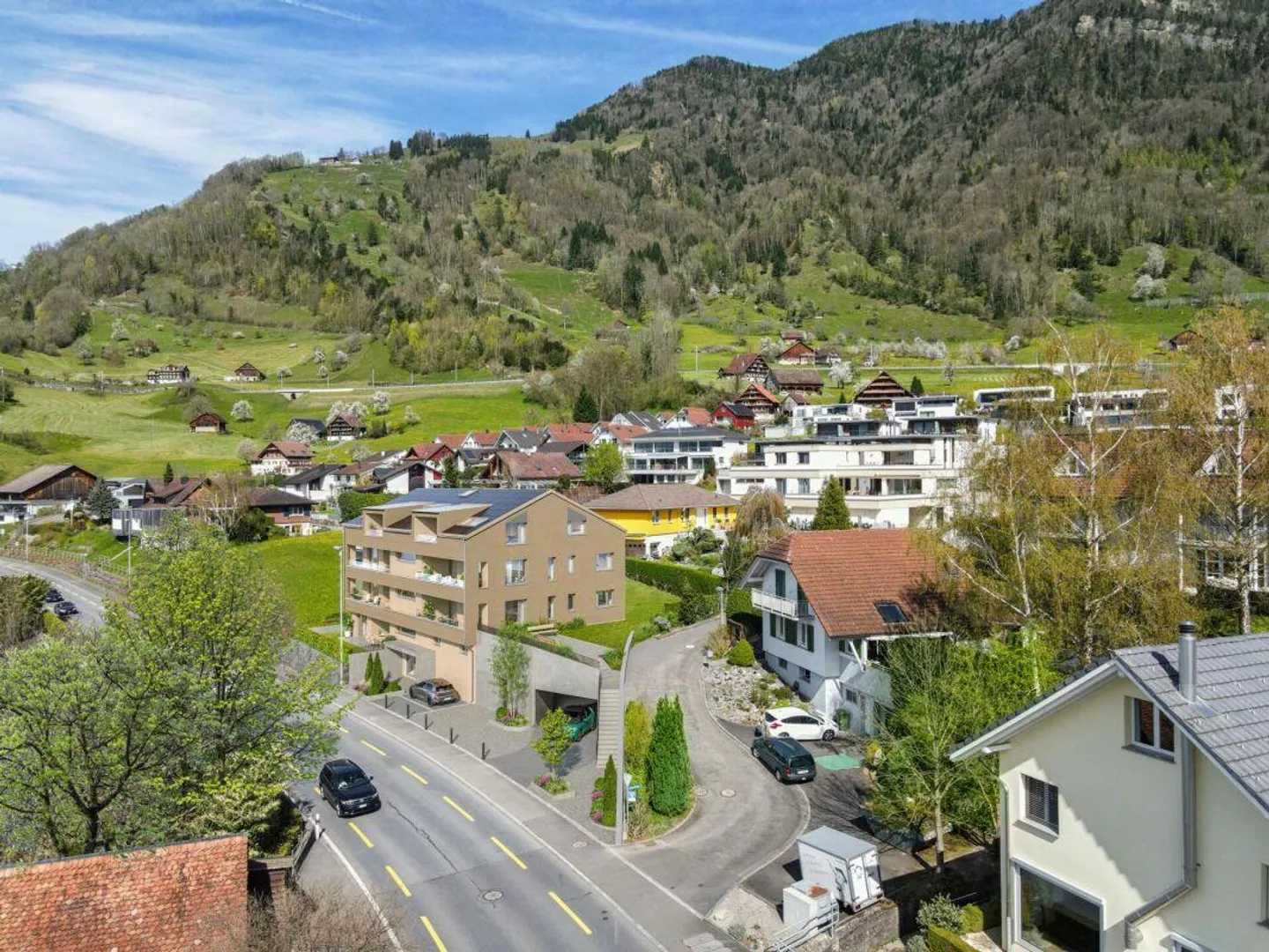 Modernes Apartment mit Seeblick - Foto 3 von 3