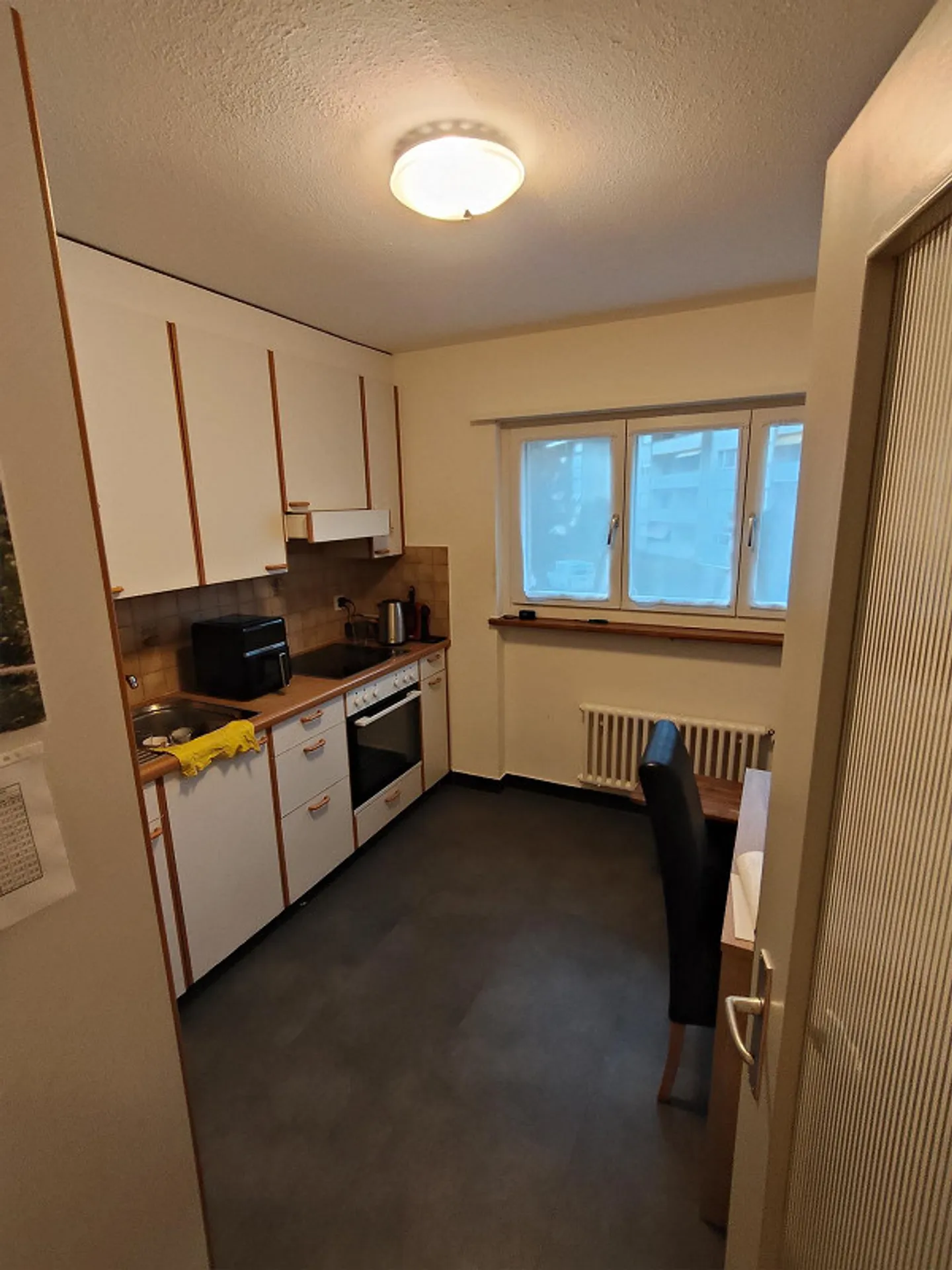 3.5 Room Apartment with Balcony - Photo 4 of 14