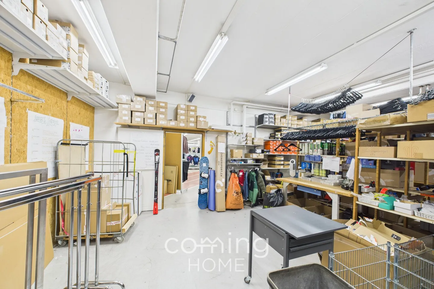 Spacious Commercial Space in Visp - Photo 14 of 16