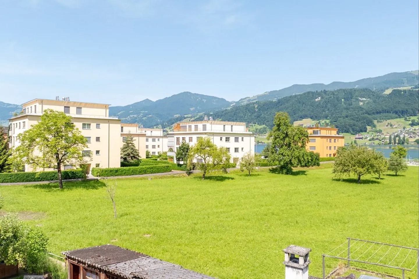 4.5-room new apartment with lake and mountain view - Photo 5 of 6