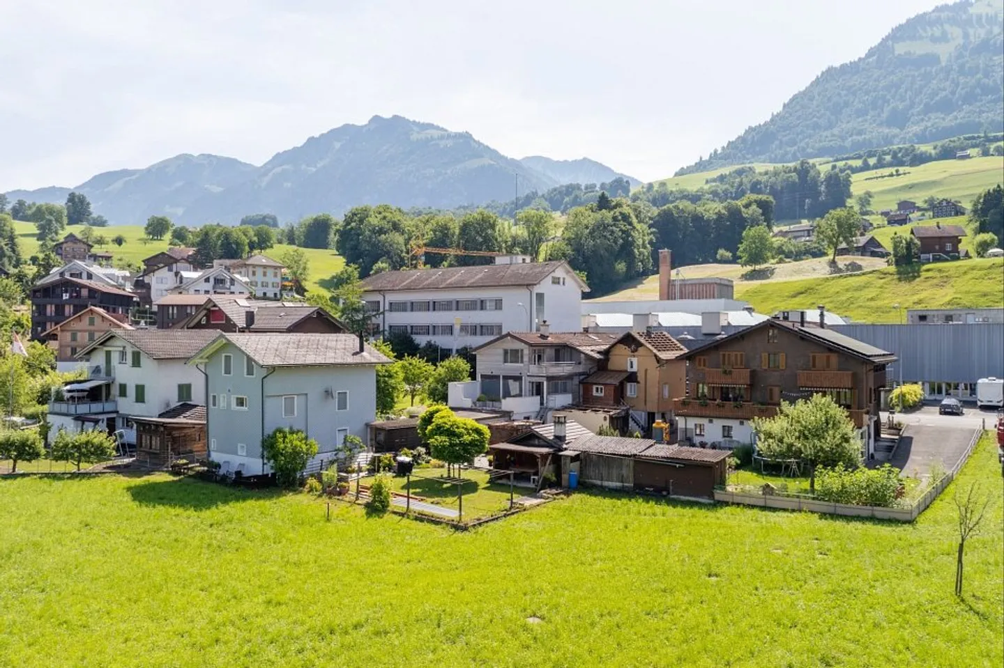 4.5-room new apartment with lake and mountain view - Photo 6 of 6