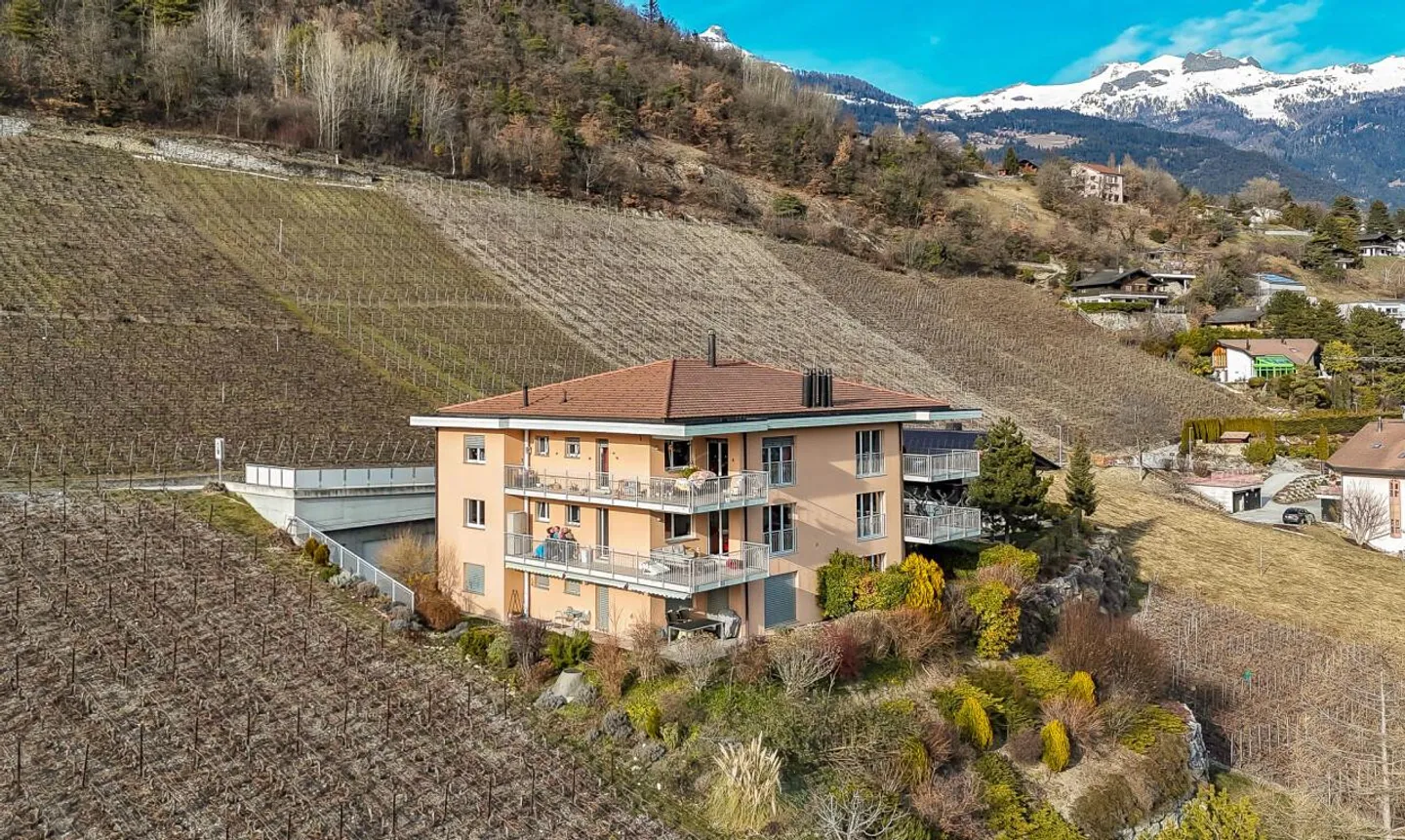 Wunderschöne Wohnung mit Aussicht in Venthône - Foto 1 von 13