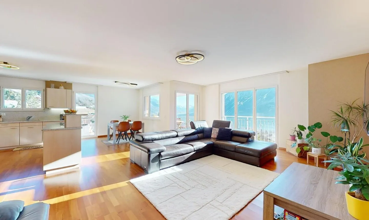 Wunderschöne Wohnung mit Aussicht in Venthône - Foto 3 von 13