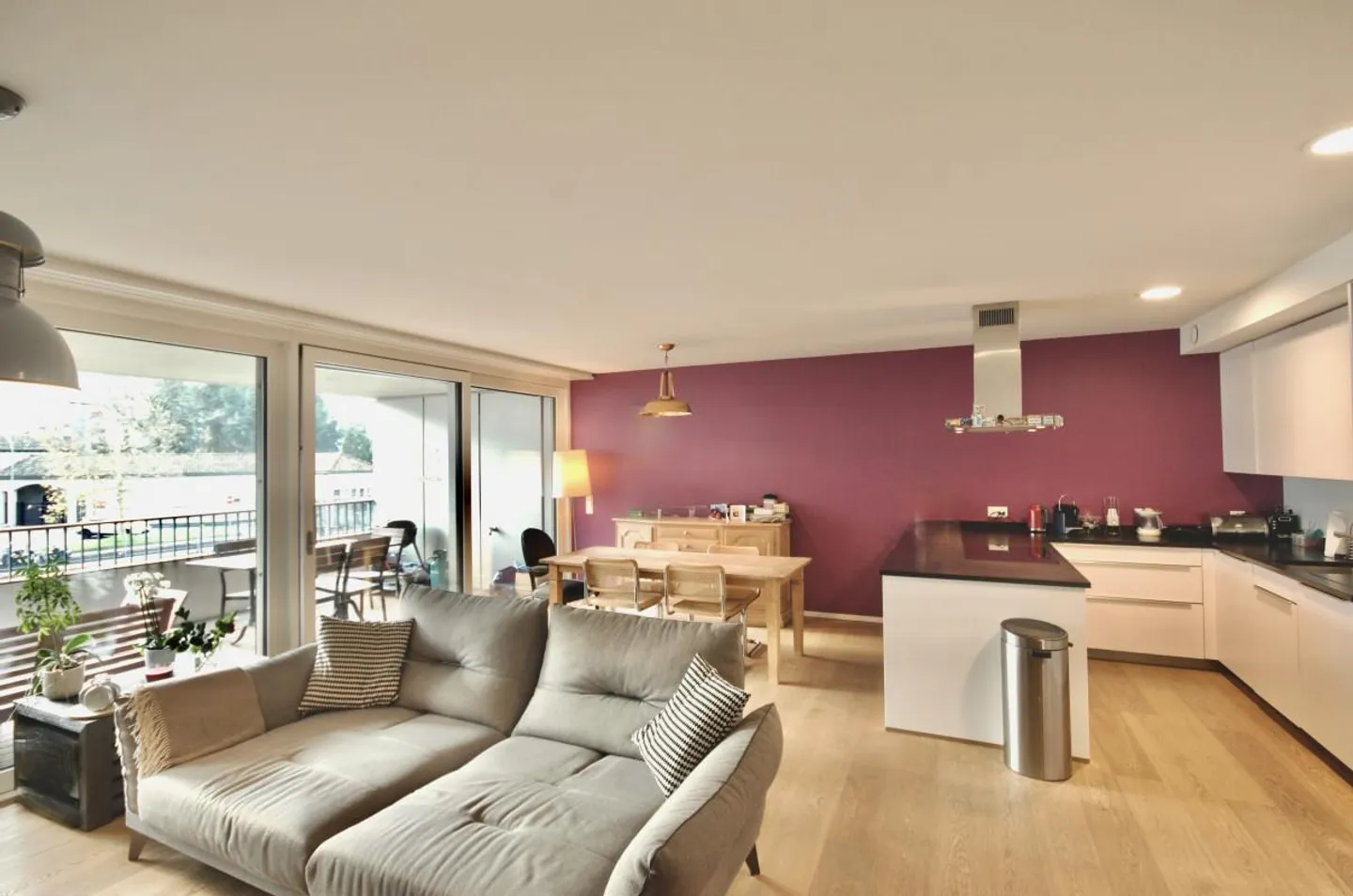 High-end family apartment | 2nd floor | THPE certification - Photo 2 of 10