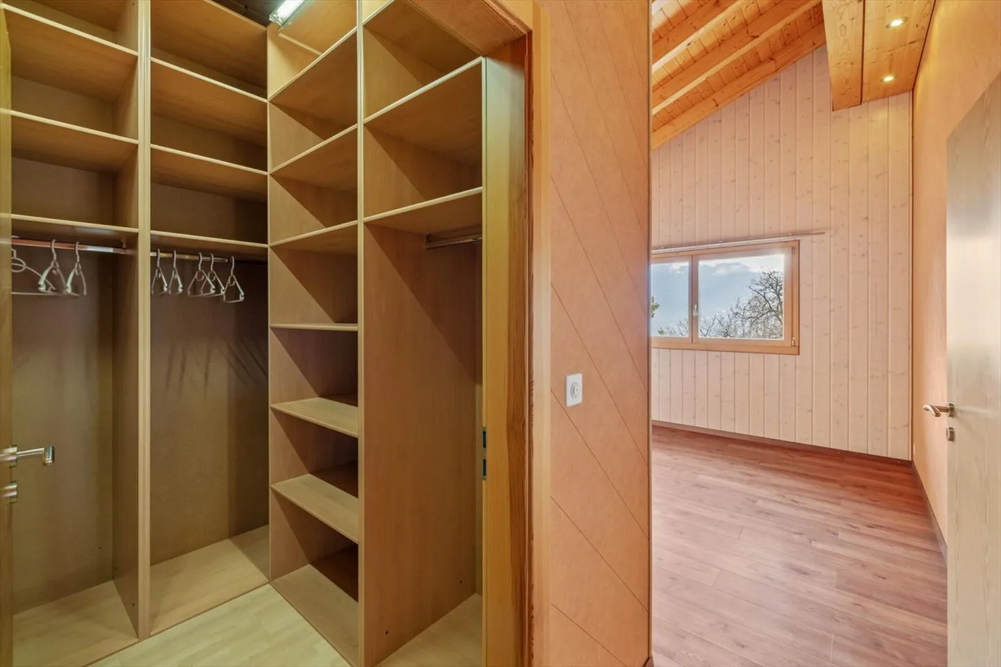 Wunderschönes Chalet in ruhiger Lage mit spektakulärem Blick - Foto 13 von 13