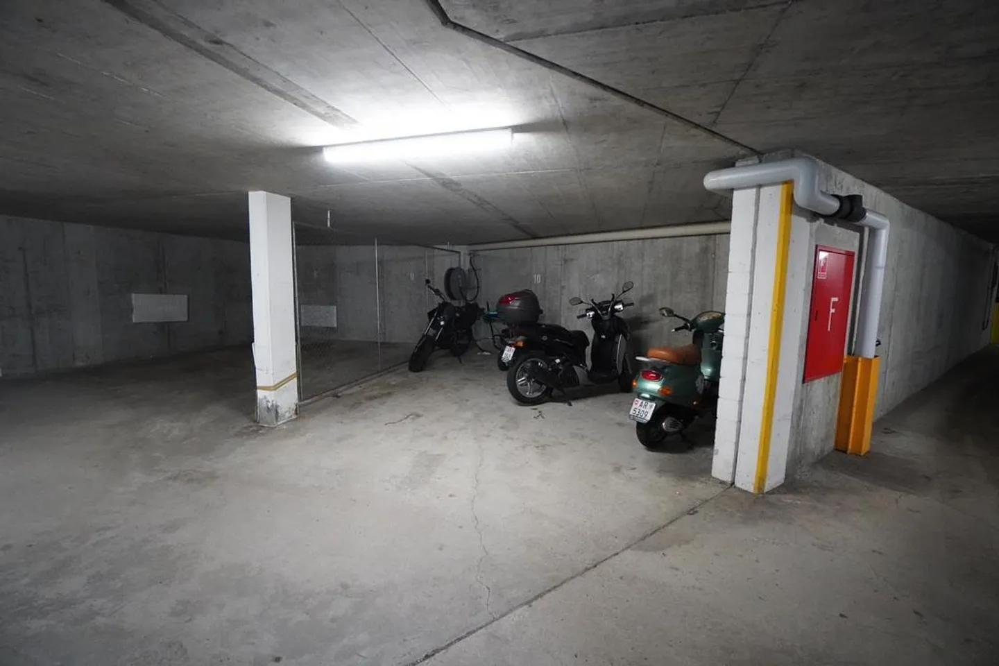 Motorcycle Parking Space in Speicher - Photo 3 of 4