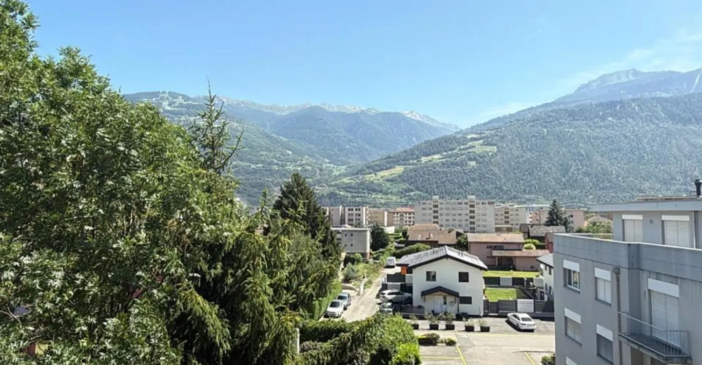 Wunderschöne 4,5-Zimmer-Penthouse mit großem Balkon - Foto 9 von 11