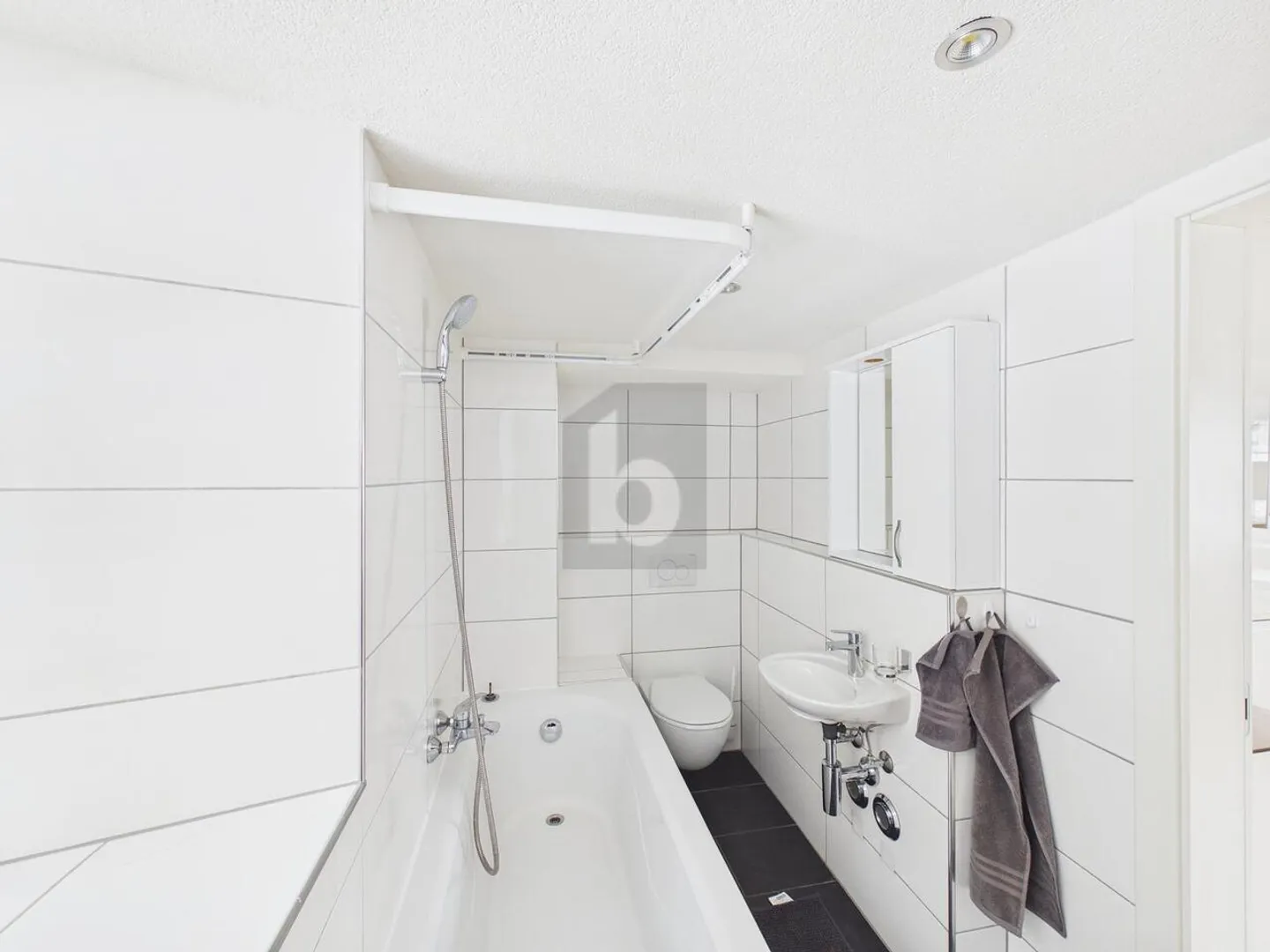 Charmant Appartement au Rez-de-Chaussée - Photo 5 sur 6