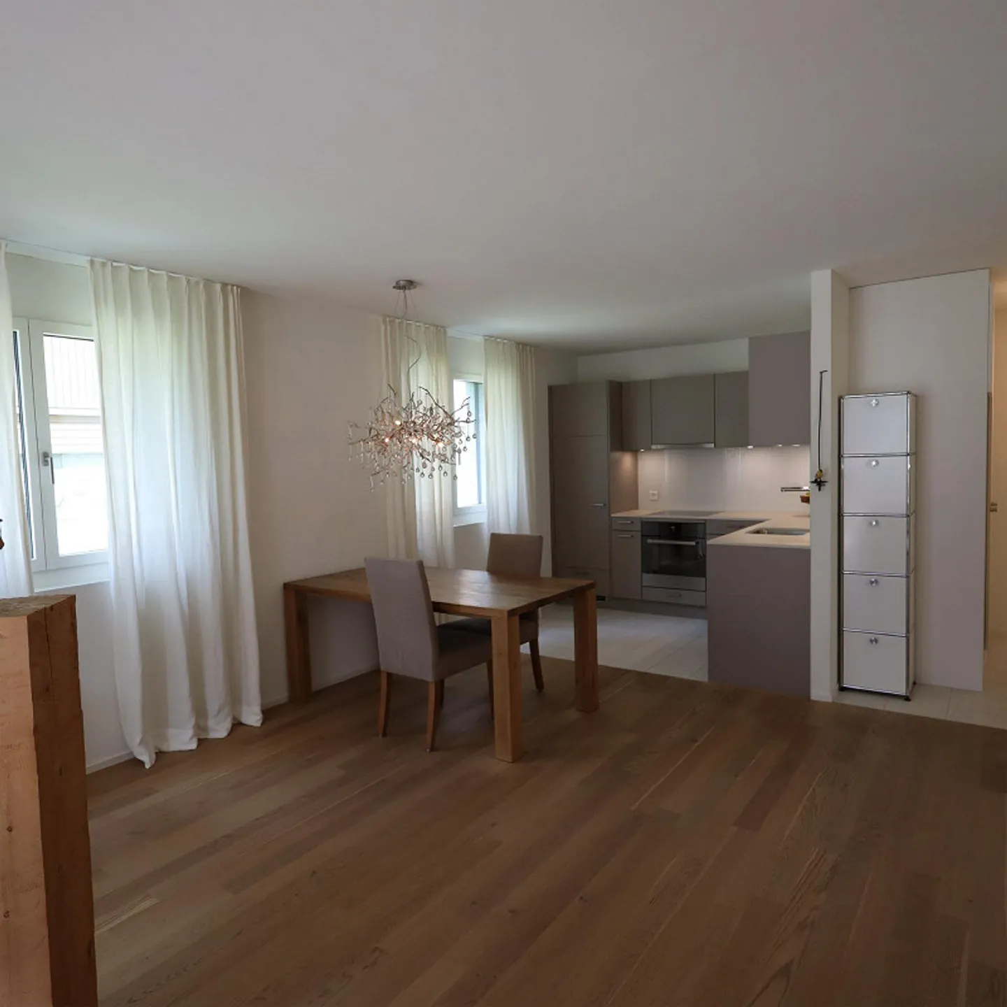 Wohnen mit Stil: Moderne 2.5-Zwhg. mit Disporaum an bester Lage - Foto 3 di 8