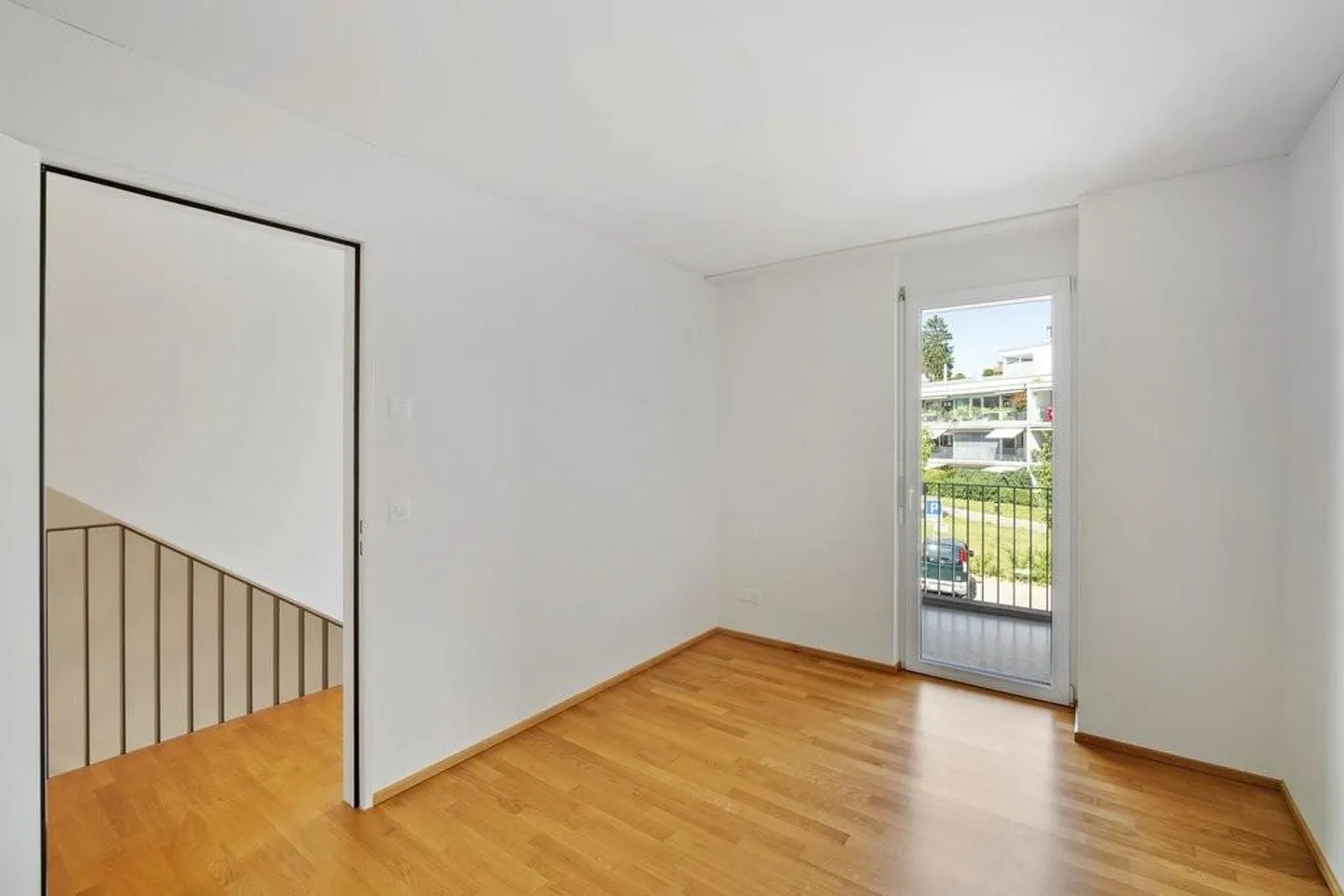 Living like in a single-family home? Here! - Photo 7 of 11