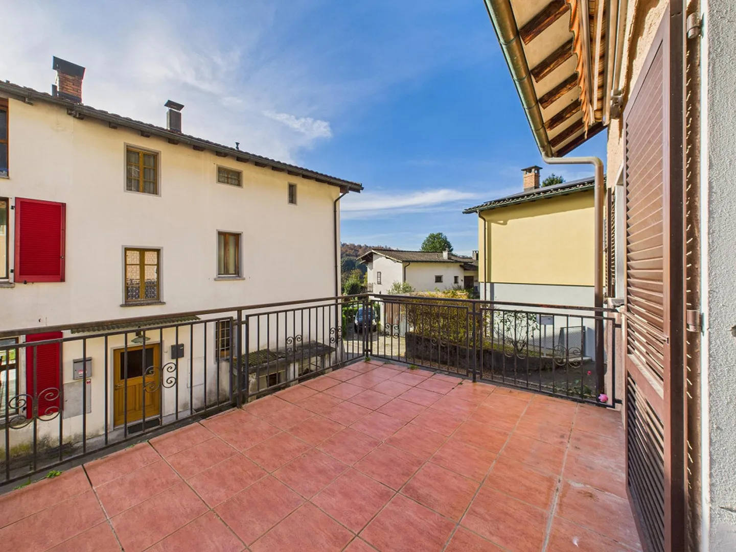 Charming townhouse in the picturesque Tresa region - Photo 5 of 14