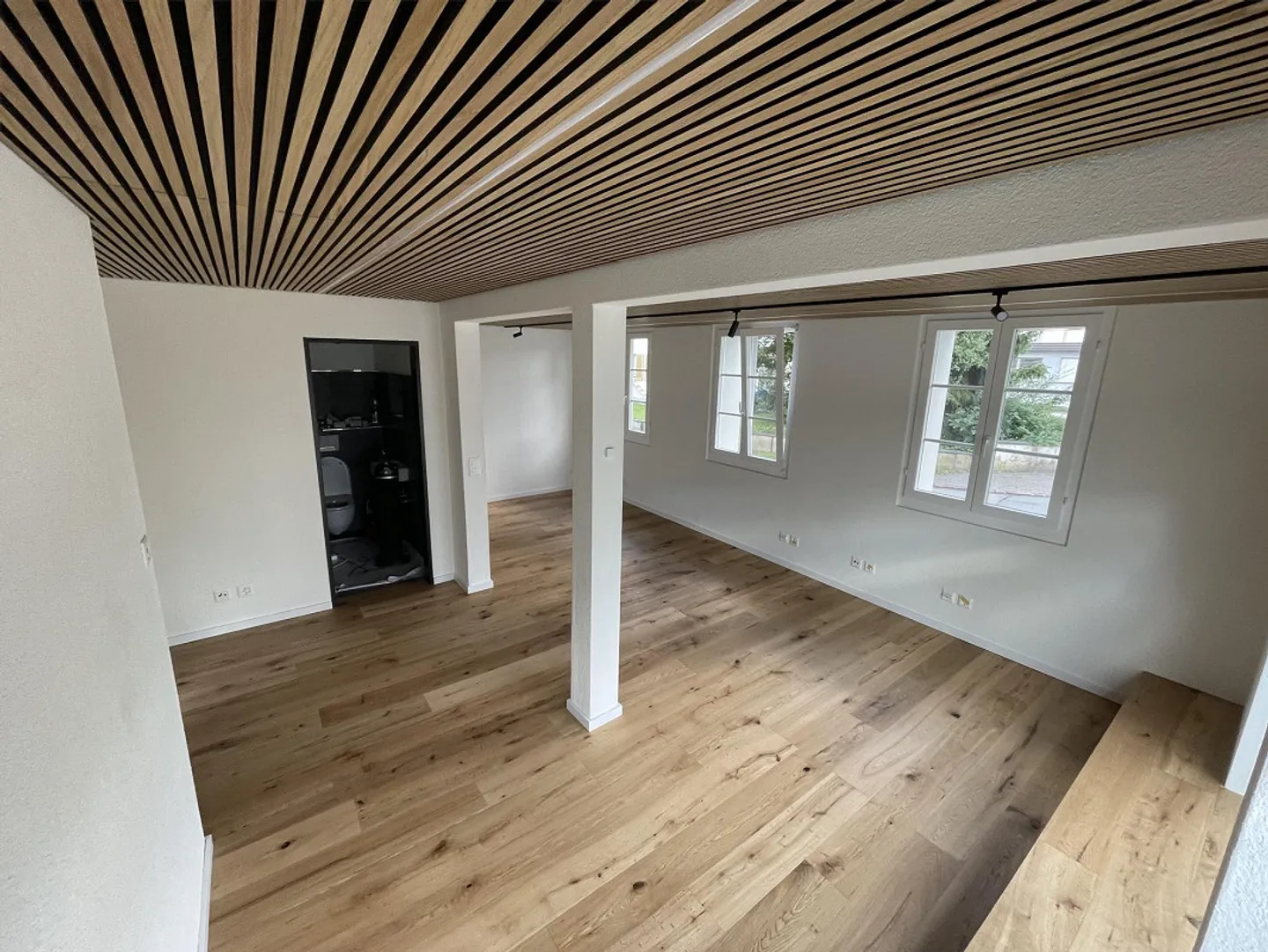 Ladenlokal / Gewerberaum an Hauptstrasse mit Schaufenster 30m2 - Foto 5 von 7
