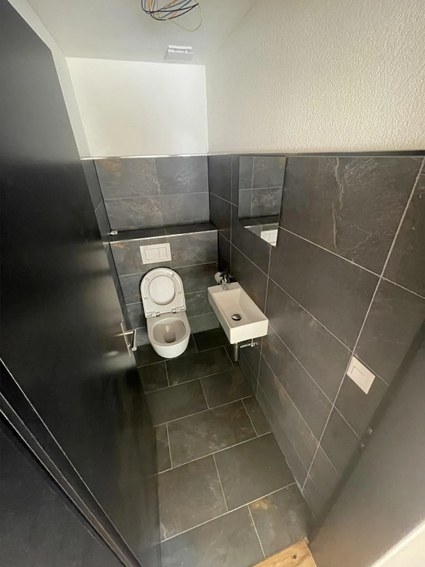 Ladenlokal / Gewerberaum an Hauptstrasse mit Schaufenster 30m2 - Foto 6 von 7