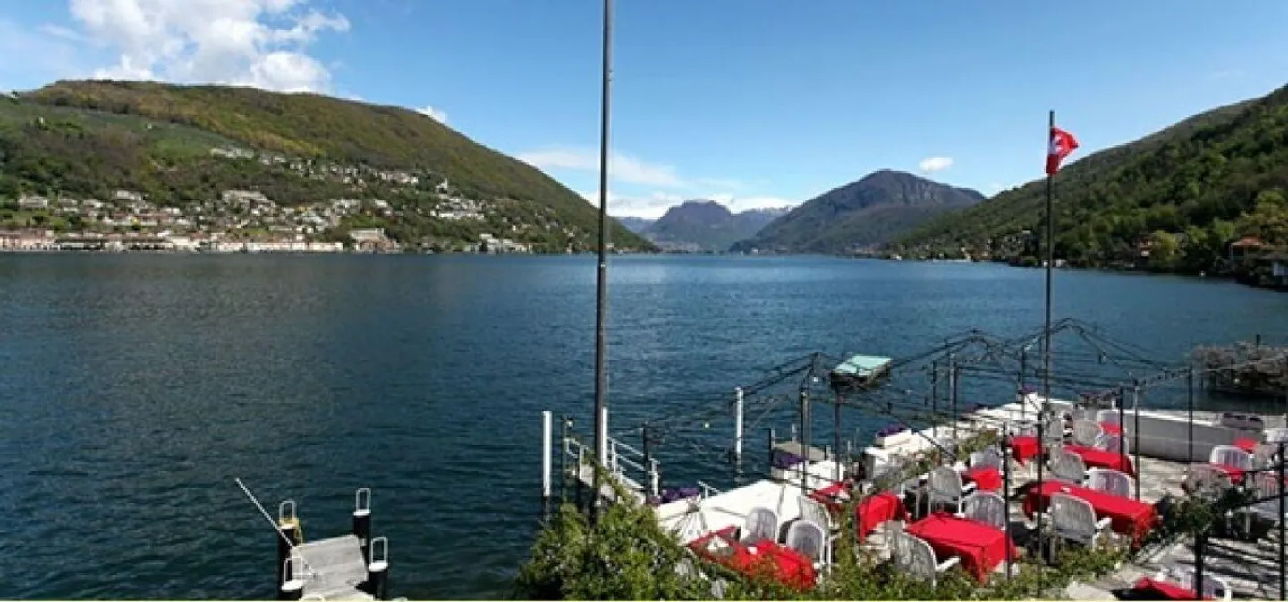 Romantisches Hotel am See mit privatem Strand, Restaurant und prächtigen... - Foto 8 von 10