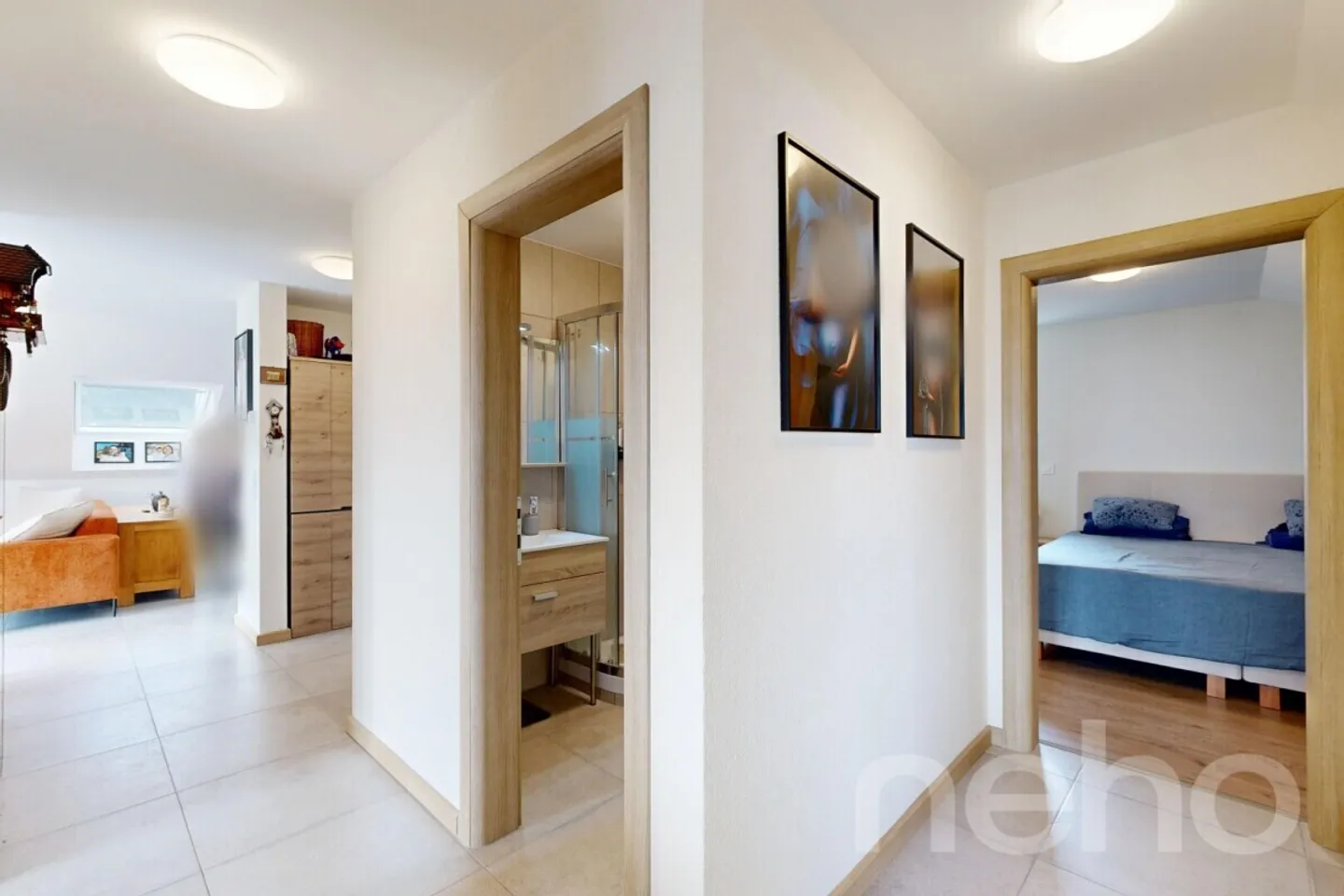 Contemporary penthouse with large balcony and unobstructed view - Photo 10 of 12