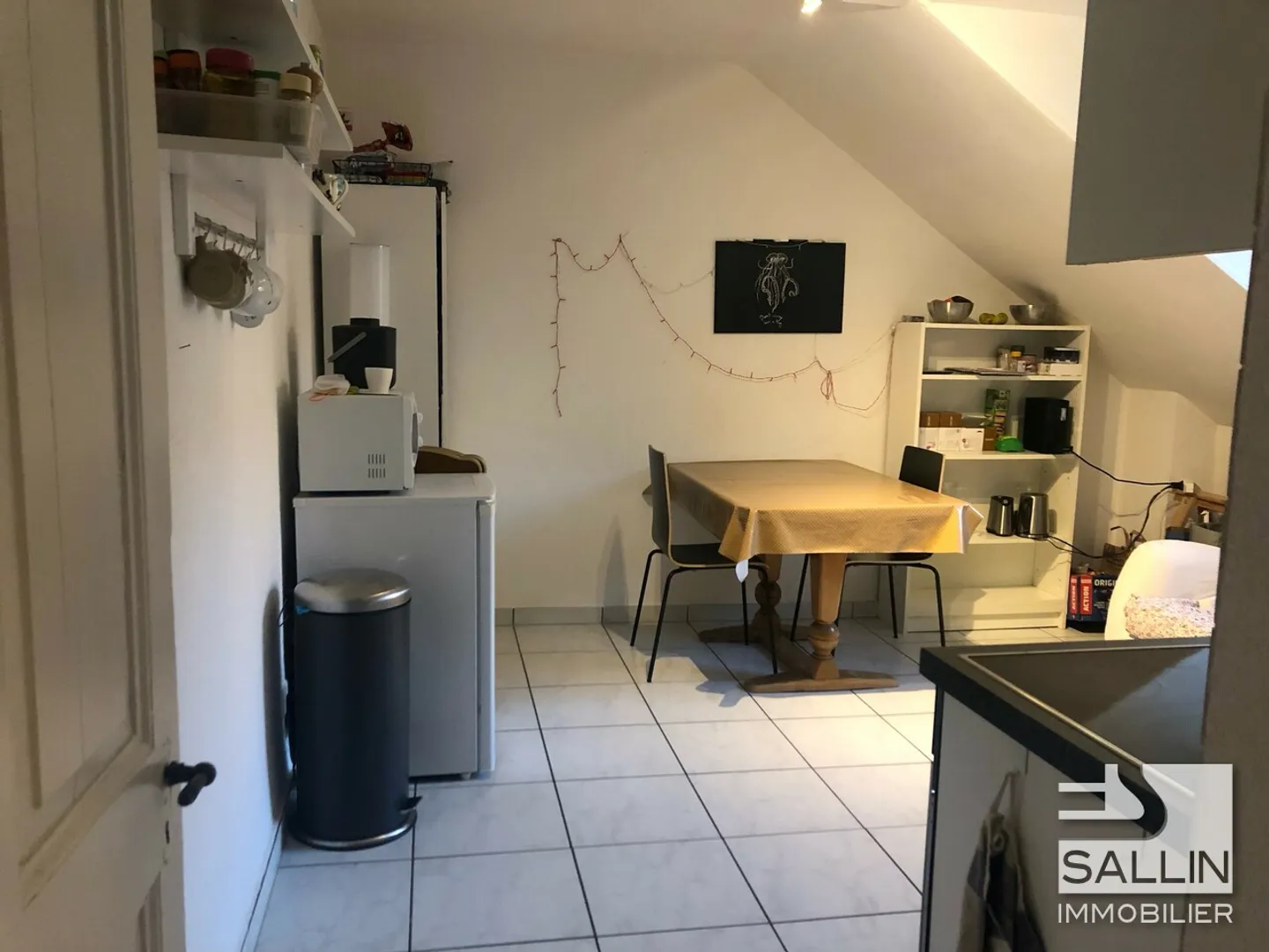 Charmante Wohnung in Fribourg - Foto 3 von 12