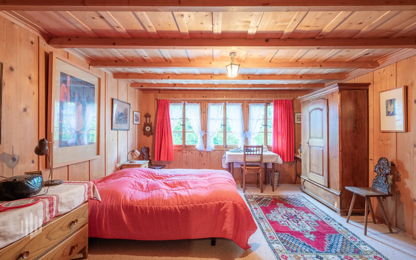 ImmoWyss - Chalet rustico con grande riserva di terreno e vista sul Niesen - Foto 4 di 8