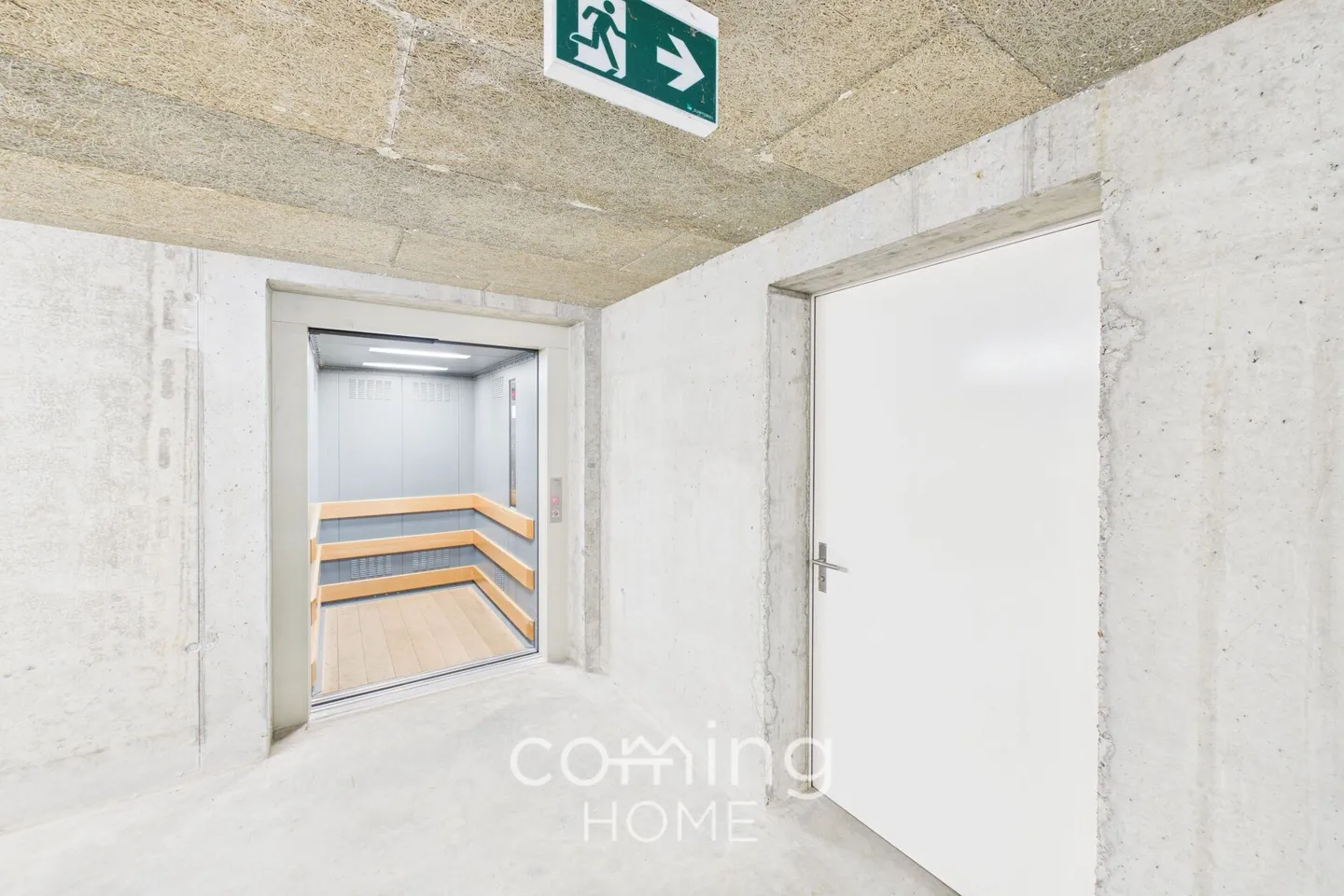 Spazio di stoccaggio e parcheggio versatile - Foto 9 di 17