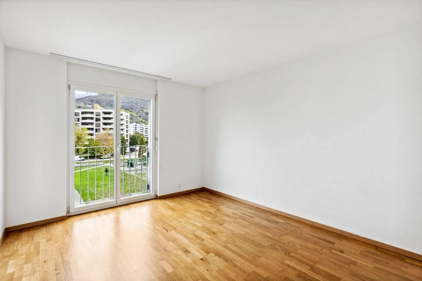 To seize! Magnificent apartment in the city center of Sion! - Photo 7 of 11