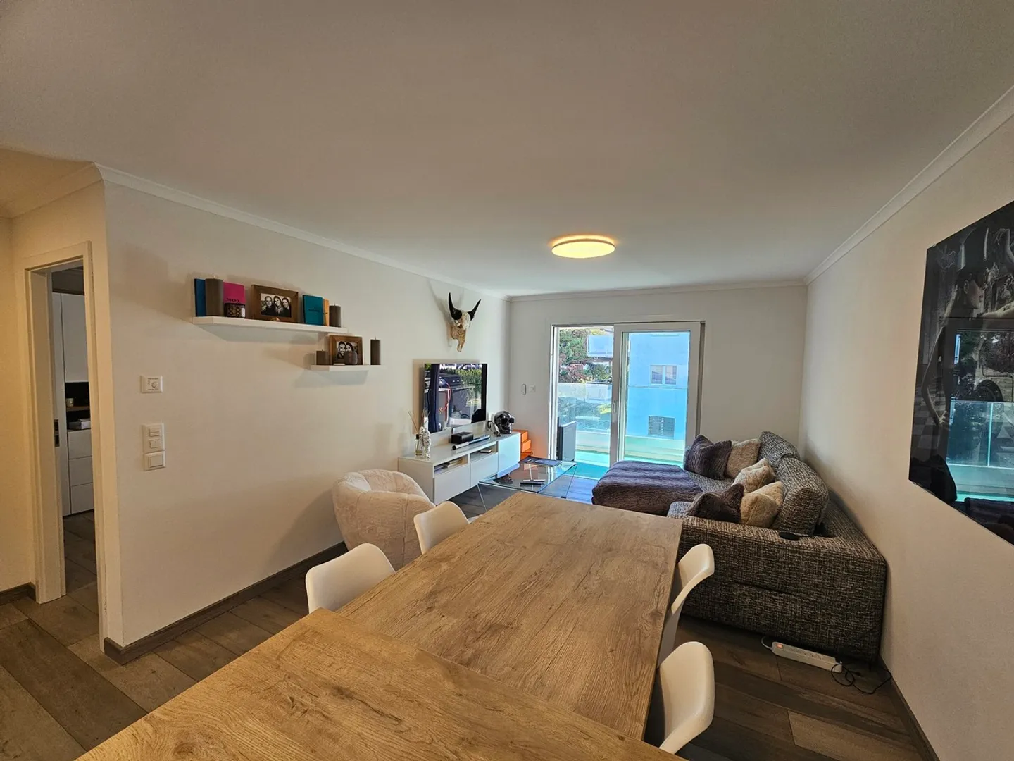 APPARTAMENTO DI 2.5 LOCALI IN AFFITTO A SIERRE - Foto 2 di 11