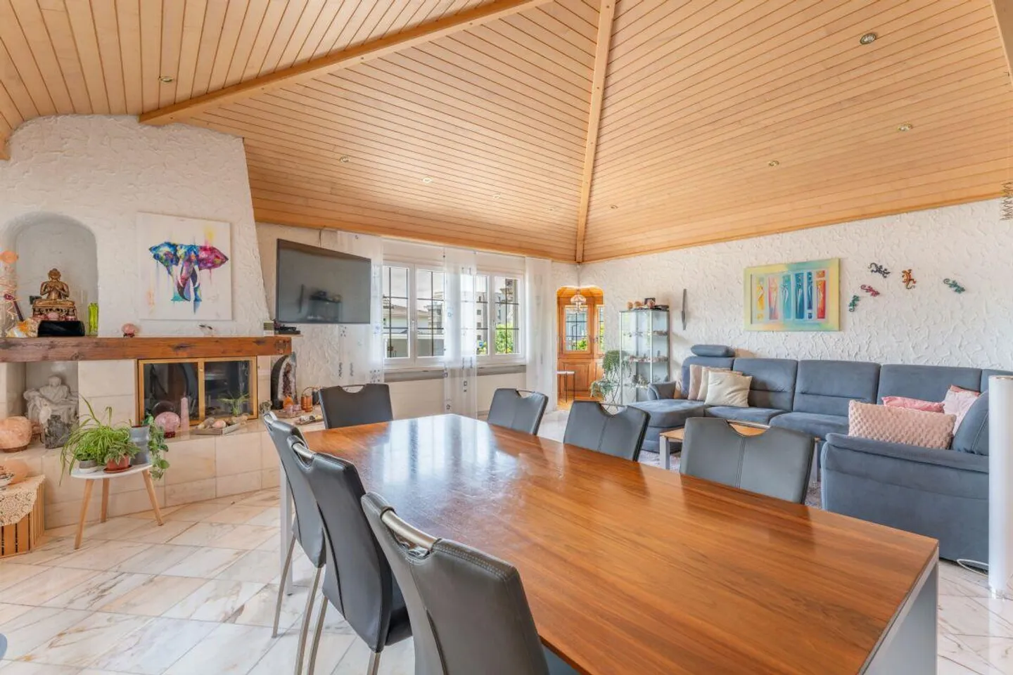 Original 5.5-Room House with Various Possibilities (Sale by Bidding Procedure) - Photo 6 of 12