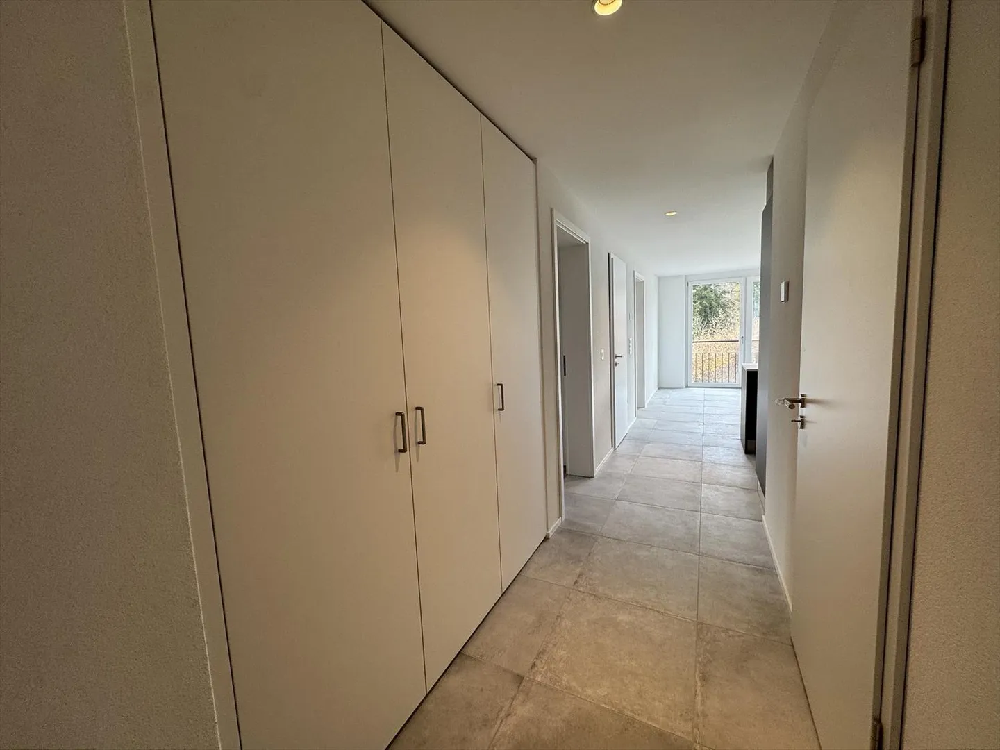 05669 - Appart. 4œ PCES - IMP. CHAMP-RIOND 20 - MATRAN - Foto 7 di 11