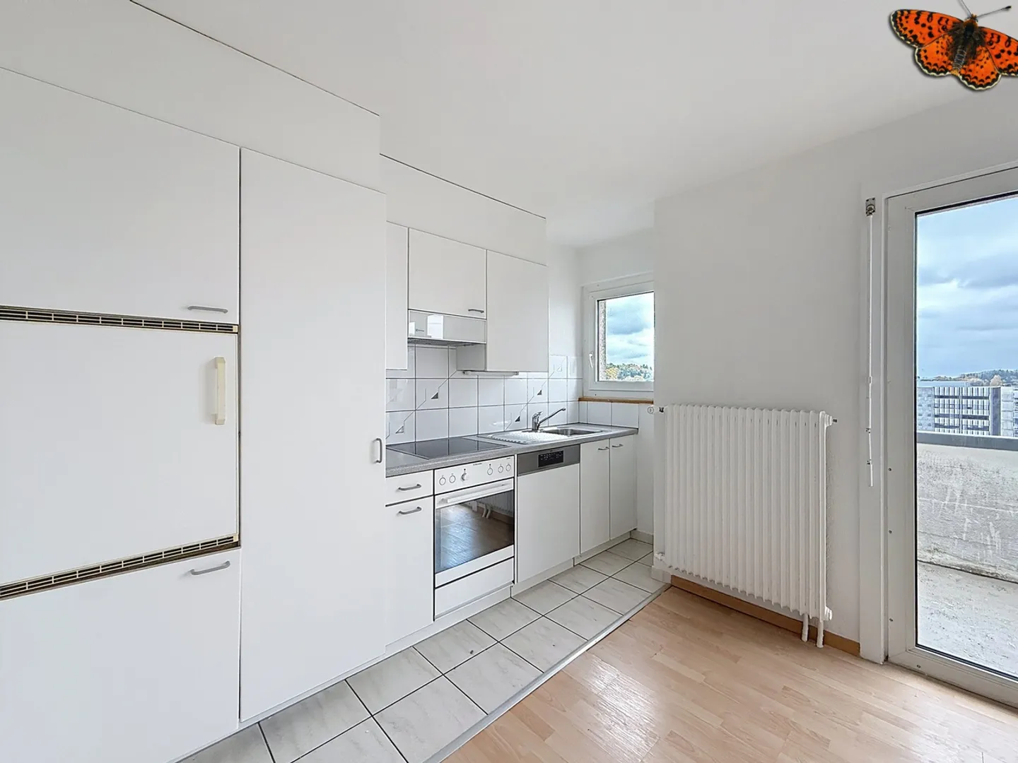 1 Zimmer - Mit einem Balkon - Foto 2 von 6