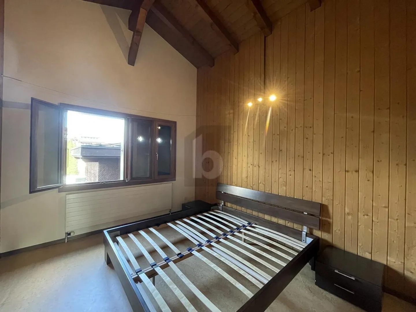 SPACIOUS AND FAMILY-FRIENDLY LOCATION - Photo 5 of 6