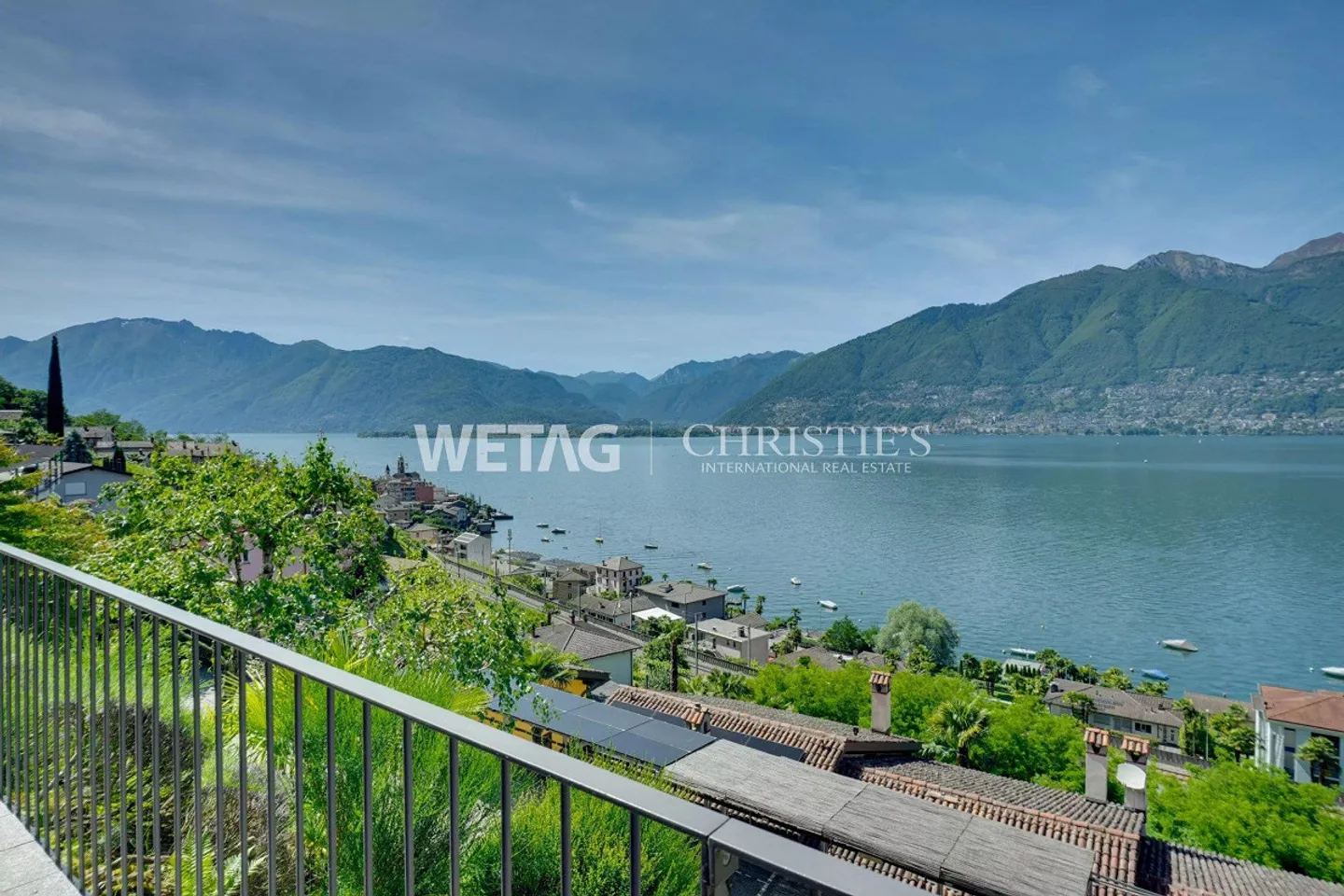 Villa moderne avec terrasses et vue spectaculaire sur le lac à Vira Gambarogno à vendre - Photo 13 sur 13