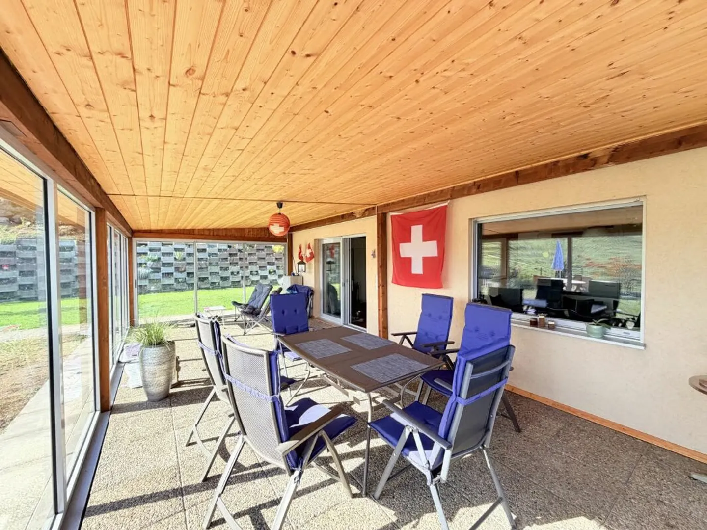 Charmantes Einfamilienhaus mit Garten - Foto 9 von 19