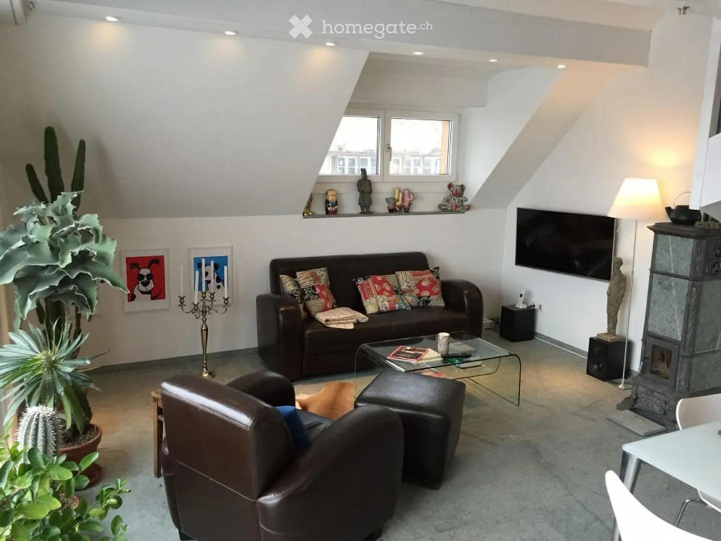 Appartement en duplex lumineux de 3 pièces dans un emplacement calme à Herrliberg - Photo 1 sur 13