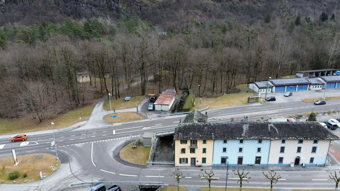 Casa ristrutturata a Cevio - Foto 4 di 24