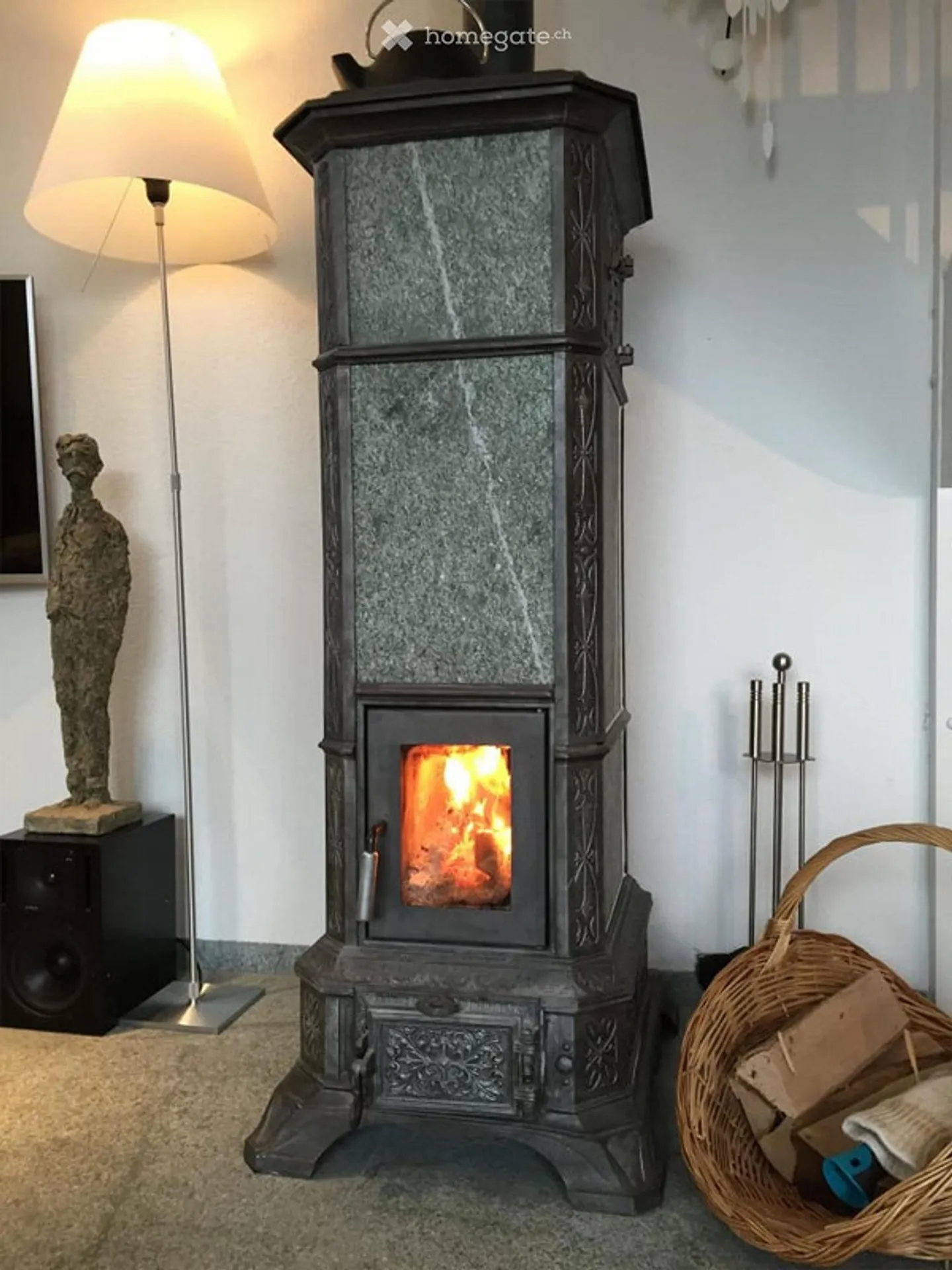 Appartement en duplex lumineux de 3 pièces dans un emplacement calme à Herrliberg - Photo 8 sur 13