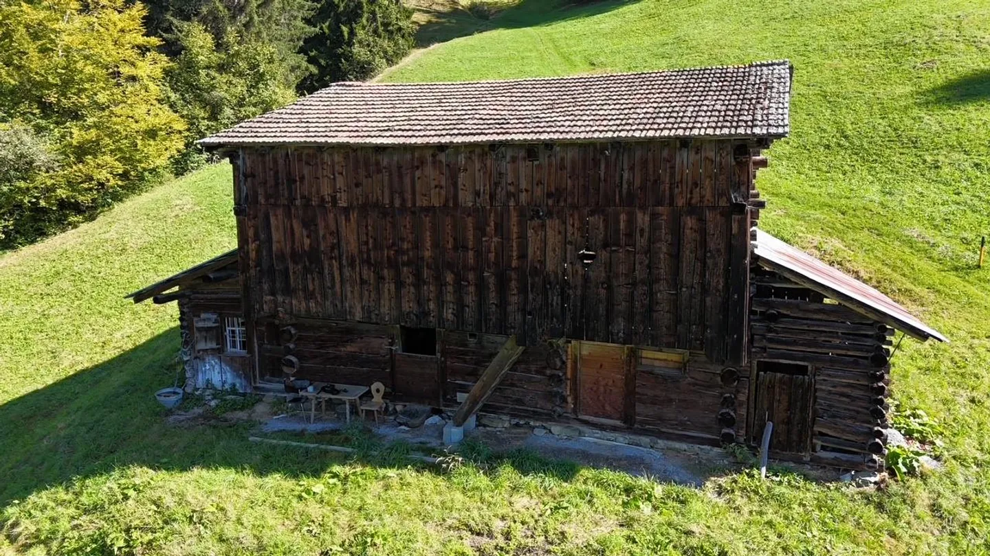 Rifugio di montagna con progetto di costruzione approvato - Foto 2 di 6