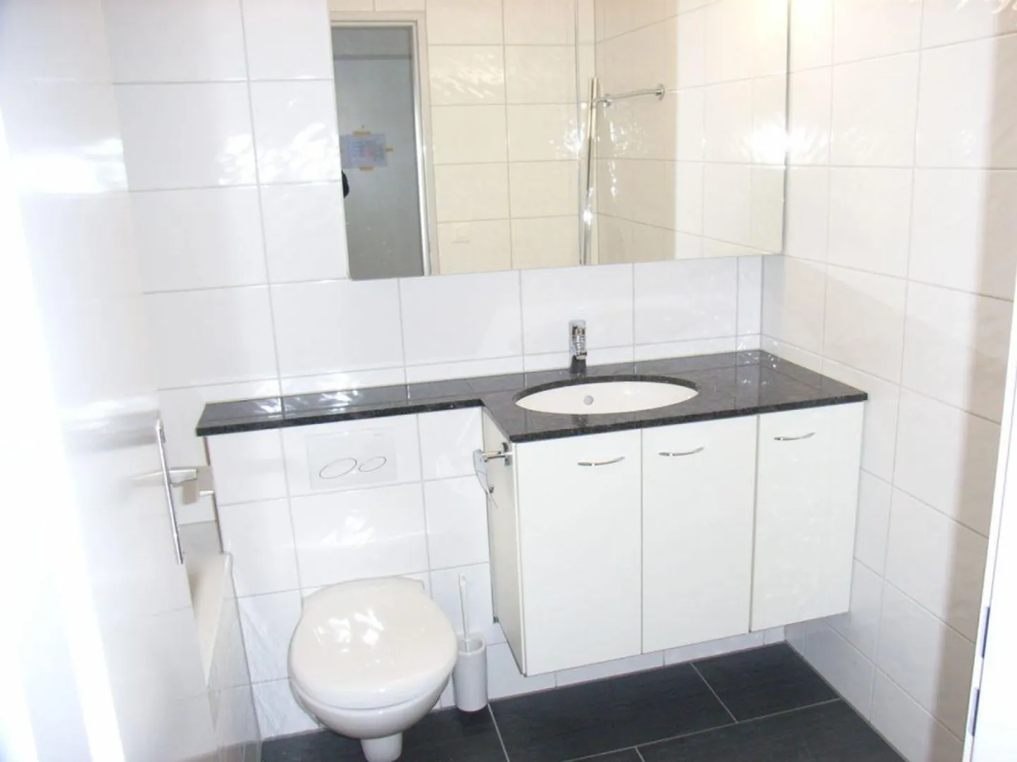 Appartamento di 3.5 locali con 2 balconi - Foto 3 di 7